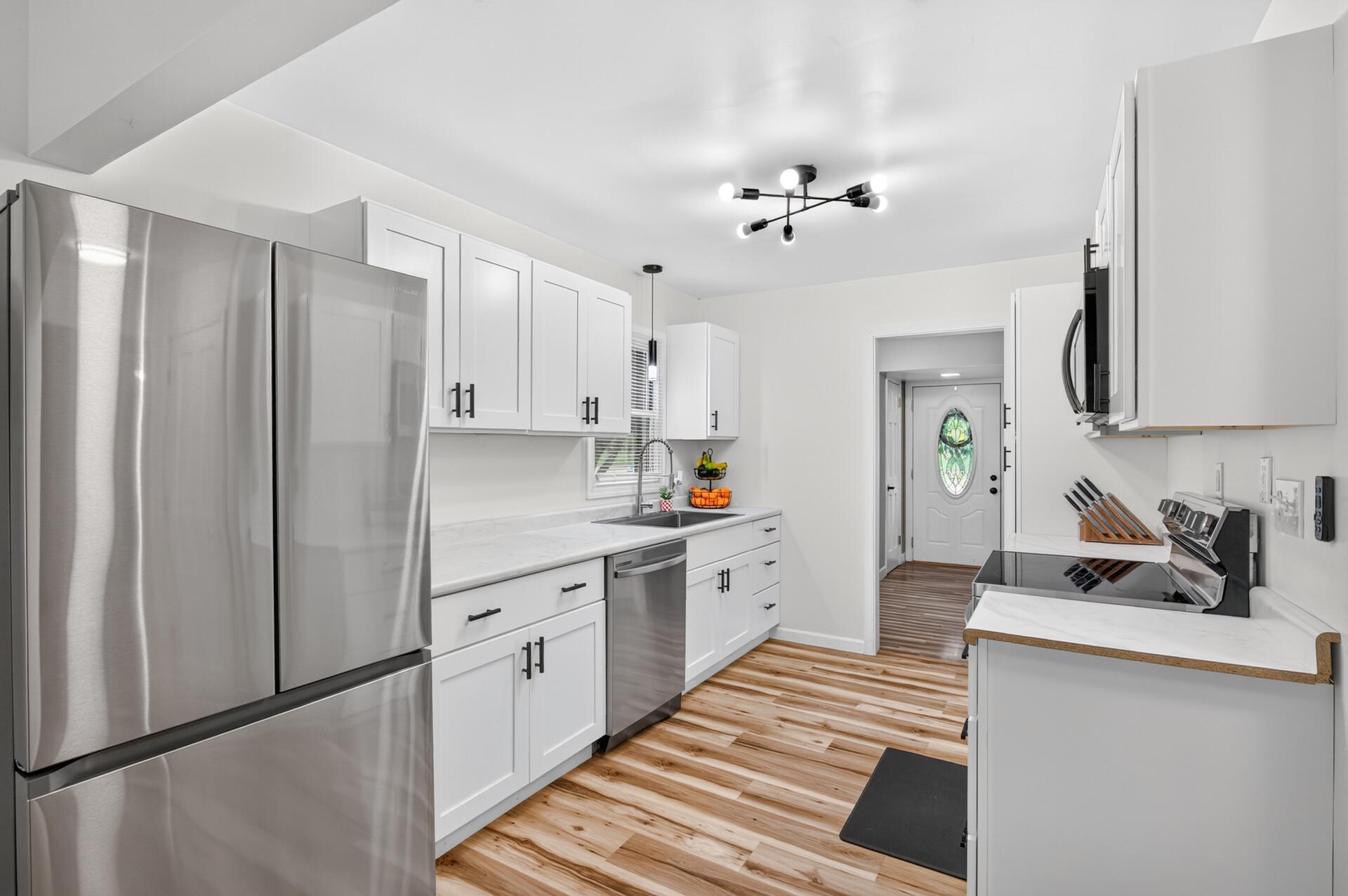 View of Residential at 2071 Cedar Avenue, White Bear Lake MN 55110, White Bear Lake (11 of 32) - Mike Wilen | Minnesota Team Real Estate