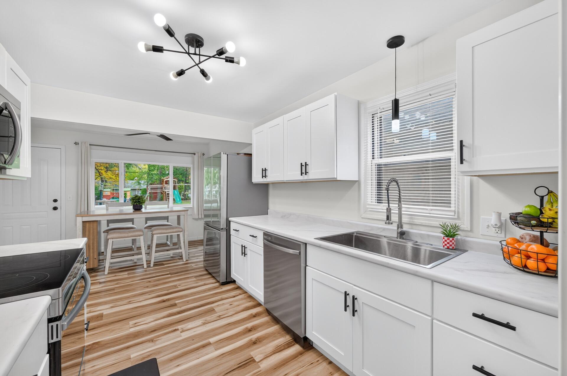 View of Residential at 2071 Cedar Avenue, White Bear Lake MN 55110, White Bear Lake (13 of 32) - Mike Wilen | Minnesota Team Real Estate