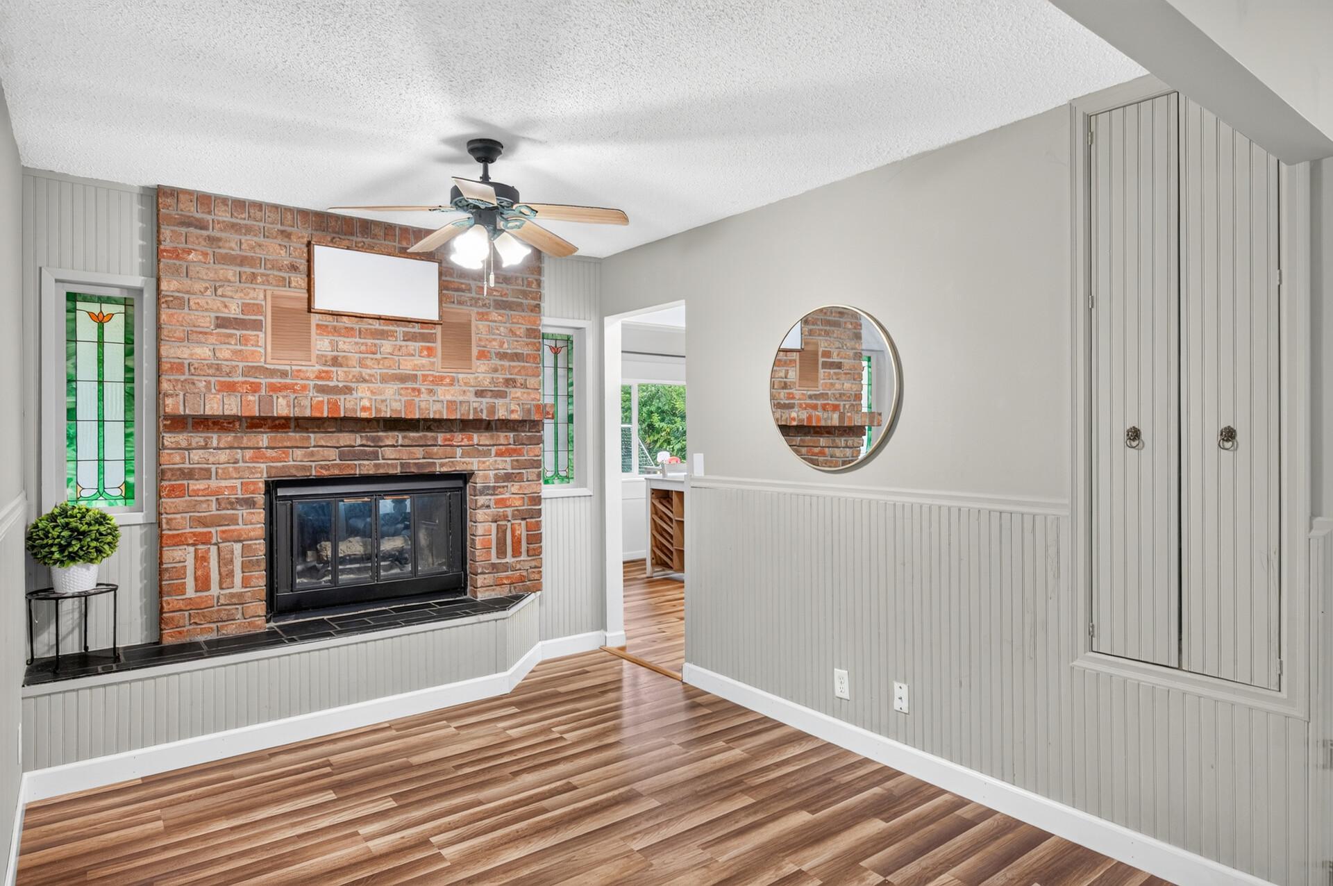 View of Residential at 2071 Cedar Avenue, White Bear Lake MN 55110, White Bear Lake (9 of 32) - Mike Wilen | Minnesota Team Real Estate