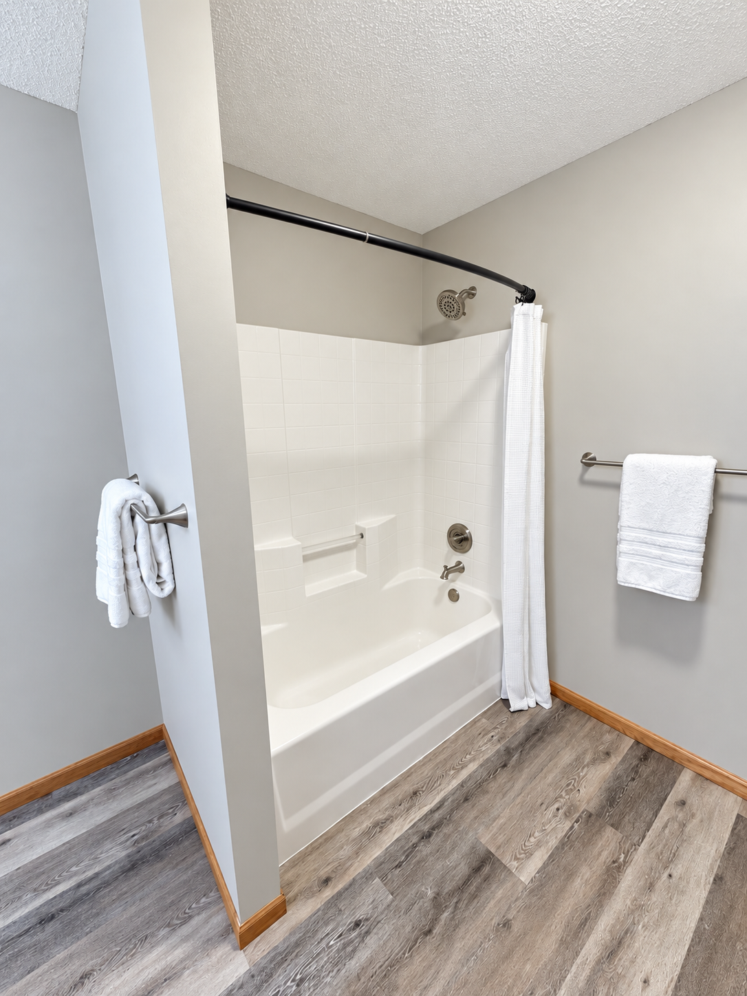 View of Residential at 3001 Juniper Lane #I, Woodbury MN 55125, Woodbury (26 of 36) - Mike Wilen | Minnesota Team Real Estate
