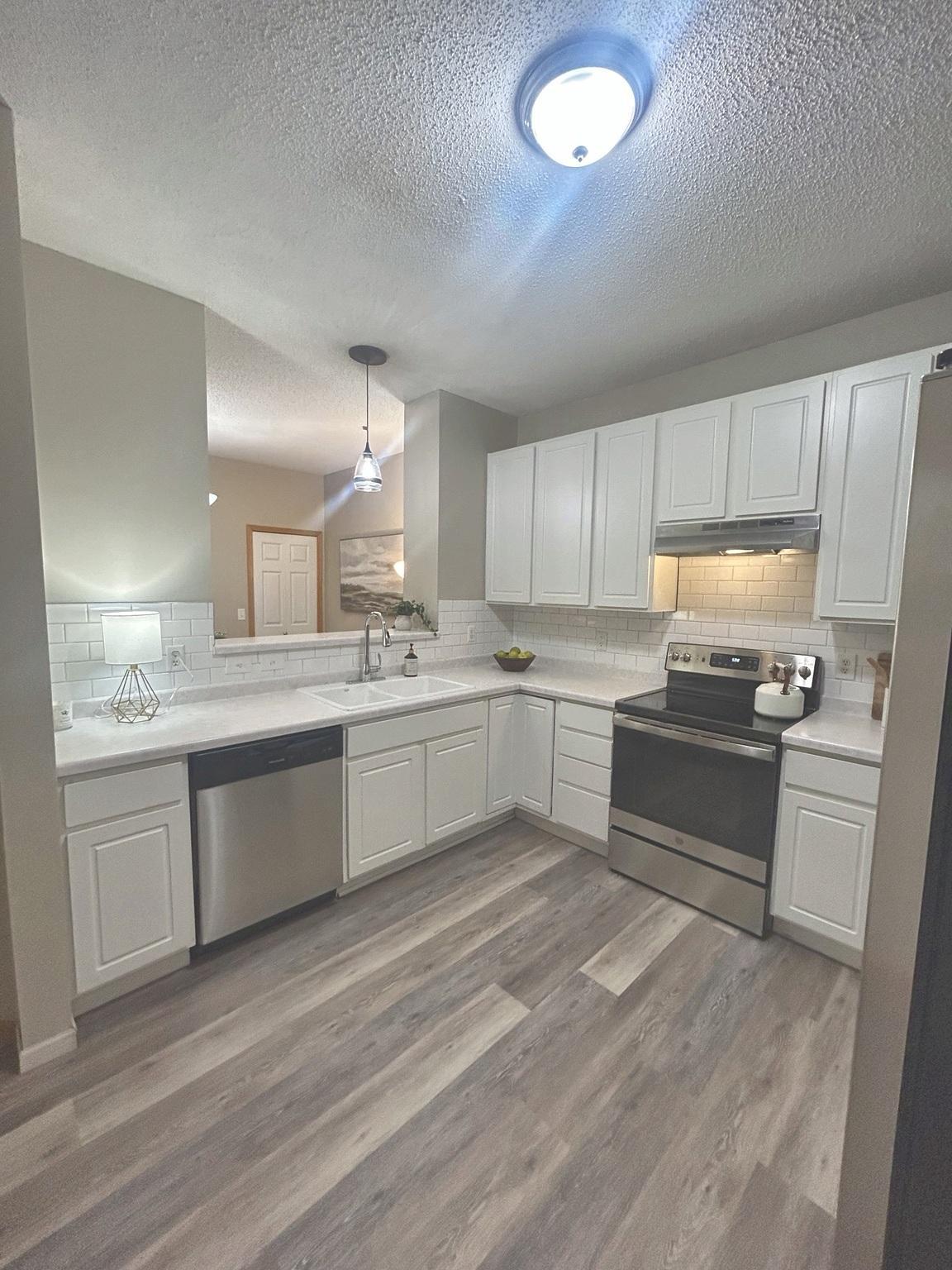 View of Residential at 3001 Juniper Lane #I, Woodbury MN 55125, Woodbury (33 of 36) - Mike Wilen | Minnesota Team Real Estate