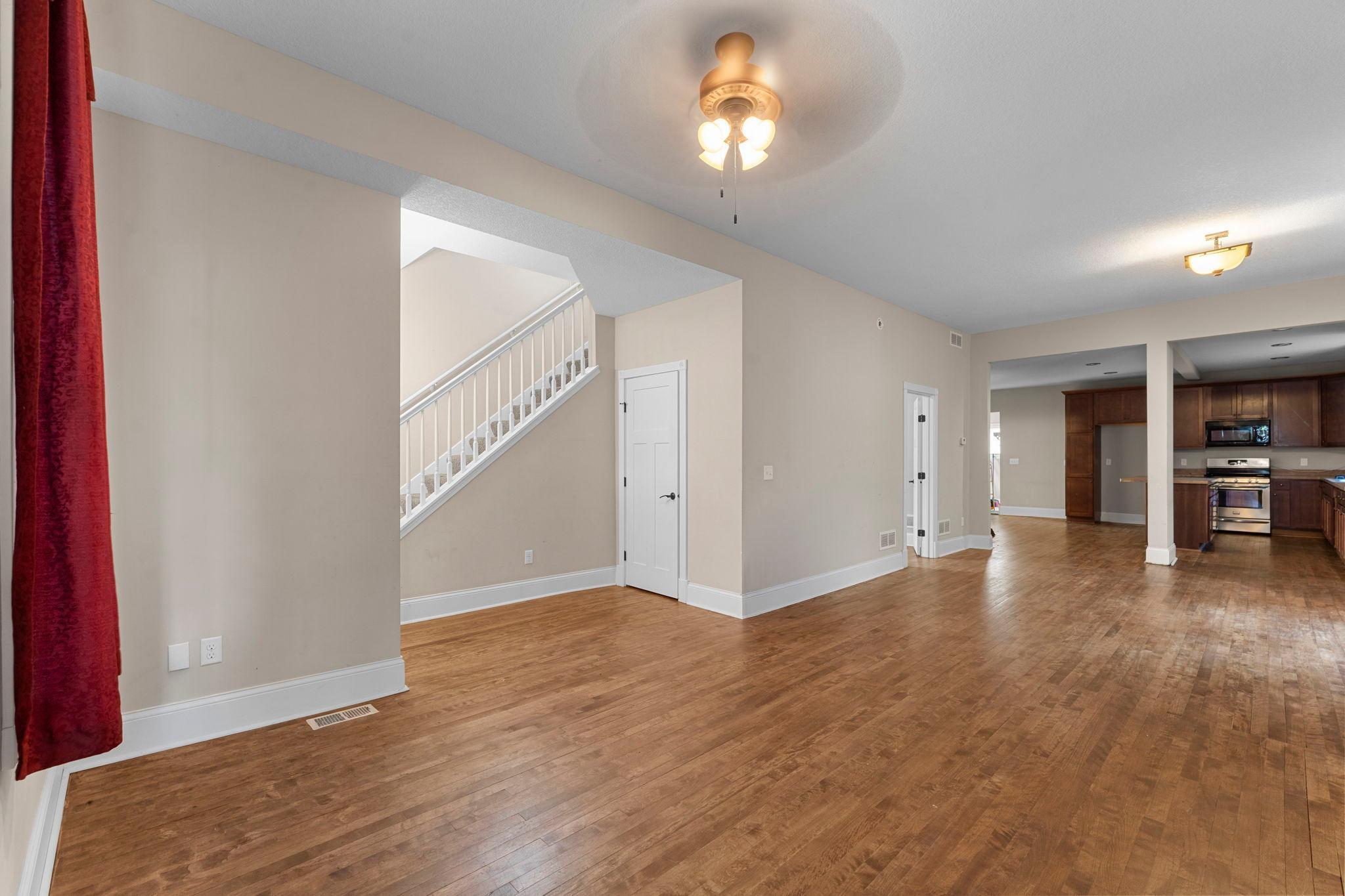 View of Residential at 989 Burr Street, Saint Paul MN 55130, Saint Paul (12 of 52) - Mike Wilen | Minnesota Team Real Estate