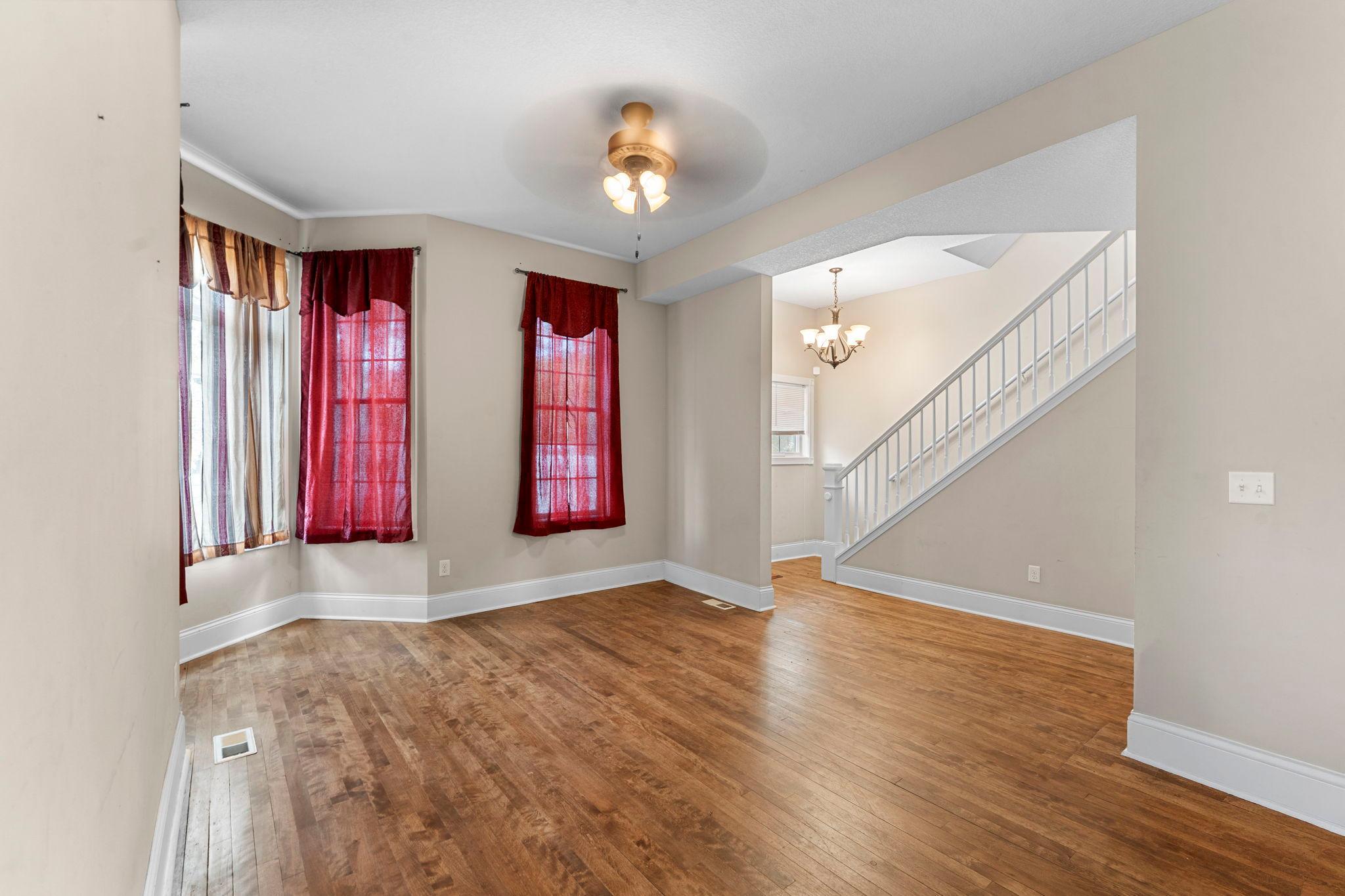 View of Residential at 989 Burr Street, Saint Paul MN 55130, Saint Paul (7 of 52) - Mike Wilen | Minnesota Team Real Estate