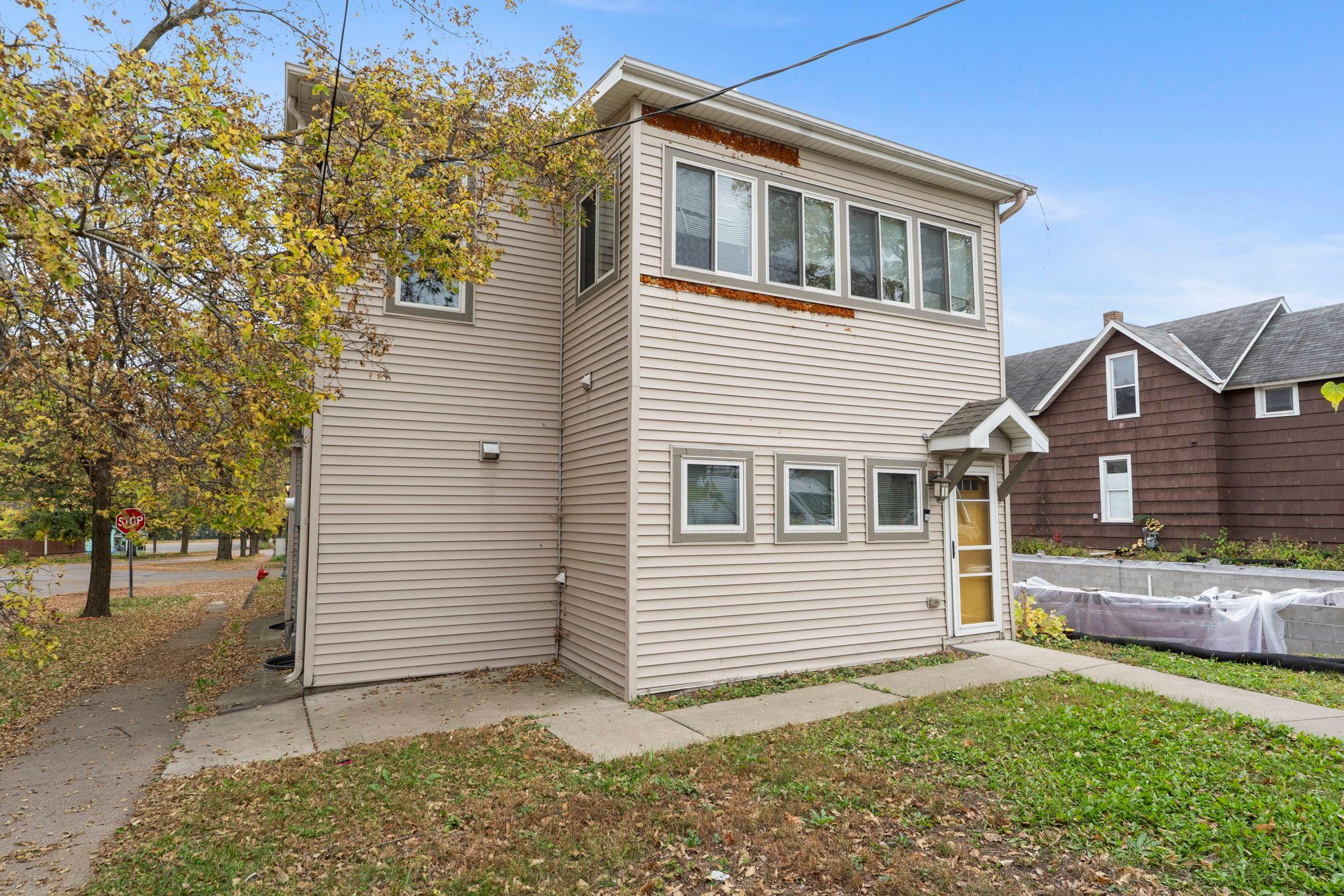 View of Residential at 989 Burr Street, Saint Paul MN 55130, Saint Paul (49 of 52) - Mike Wilen | Minnesota Team Real Estate