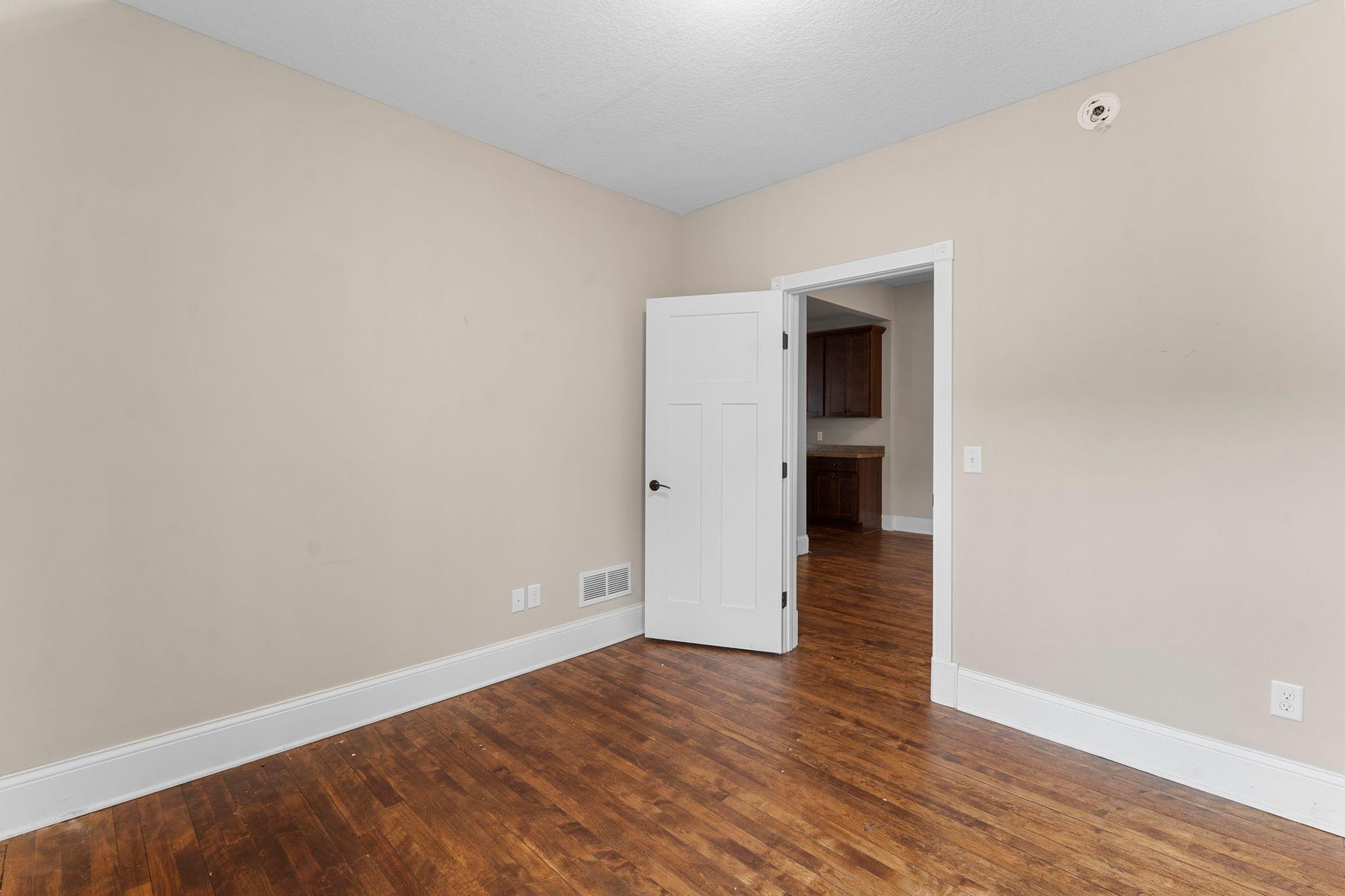 View of Residential at 989 Burr Street, Saint Paul MN 55130, Saint Paul (14 of 52) - Mike Wilen | Minnesota Team Real Estate