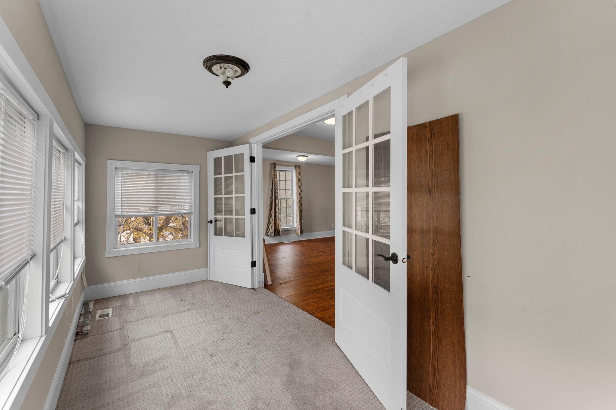 View of Residential at 989 Burr Street, Saint Paul MN 55130, Saint Paul (29 of 52) - Mike Wilen | Minnesota Team Real Estate