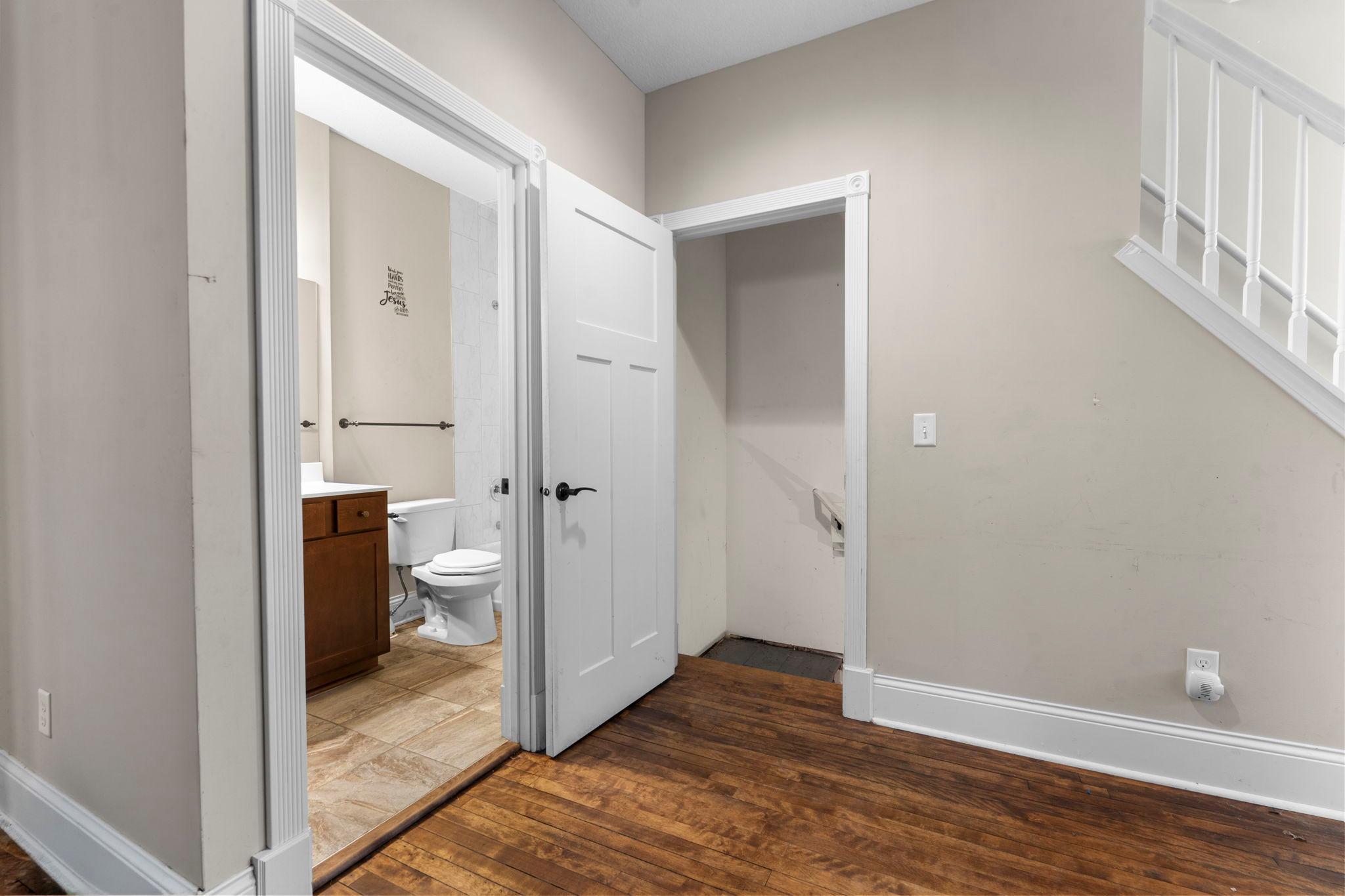 View of Residential at 989 Burr Street, Saint Paul MN 55130, Saint Paul (22 of 52) - Mike Wilen | Minnesota Team Real Estate