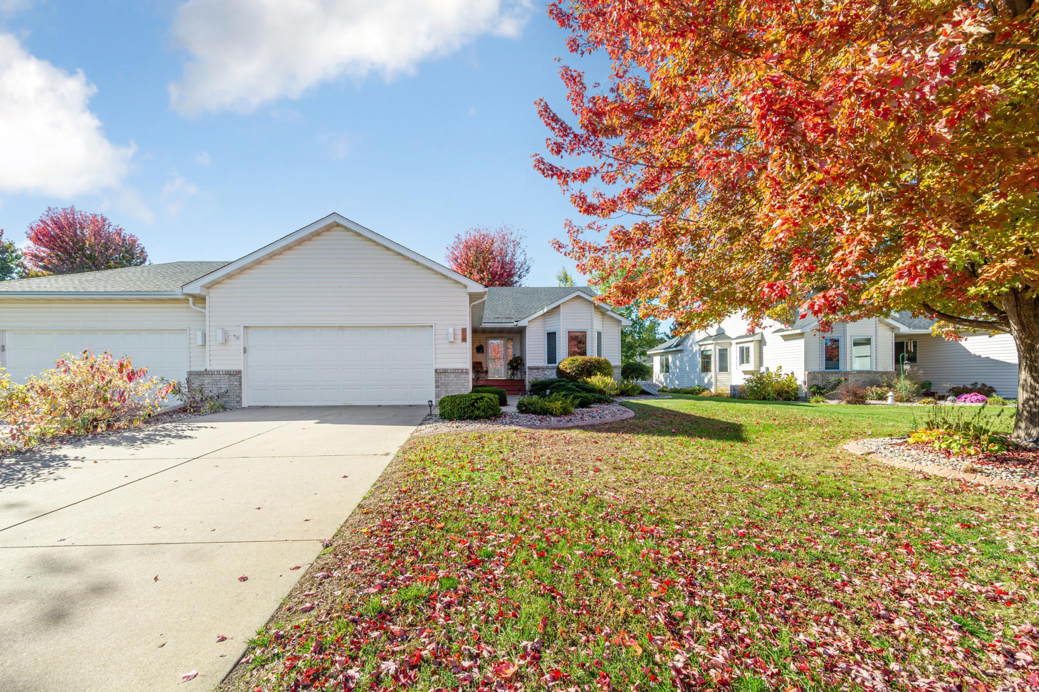 View of Twin Home at 616 Obrien Parkway, Belle Plaine - Mike Wilen | Minnesota Team Real Estate