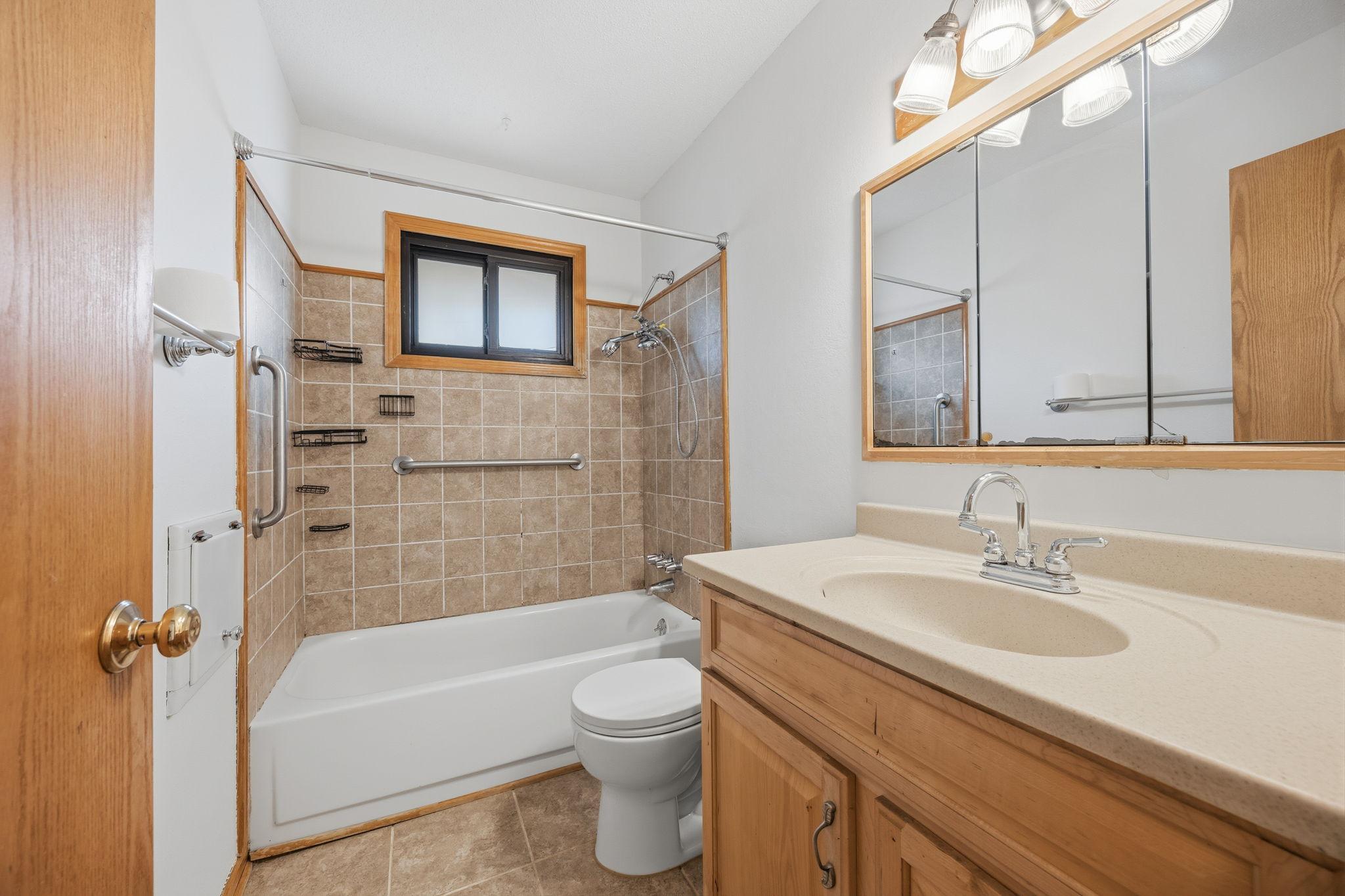 View of Residential at 3125 Boone Avenue, New Hope MN 55427, New Hope (14 of 30) - Mike Wilen | Minnesota Team Real Estate