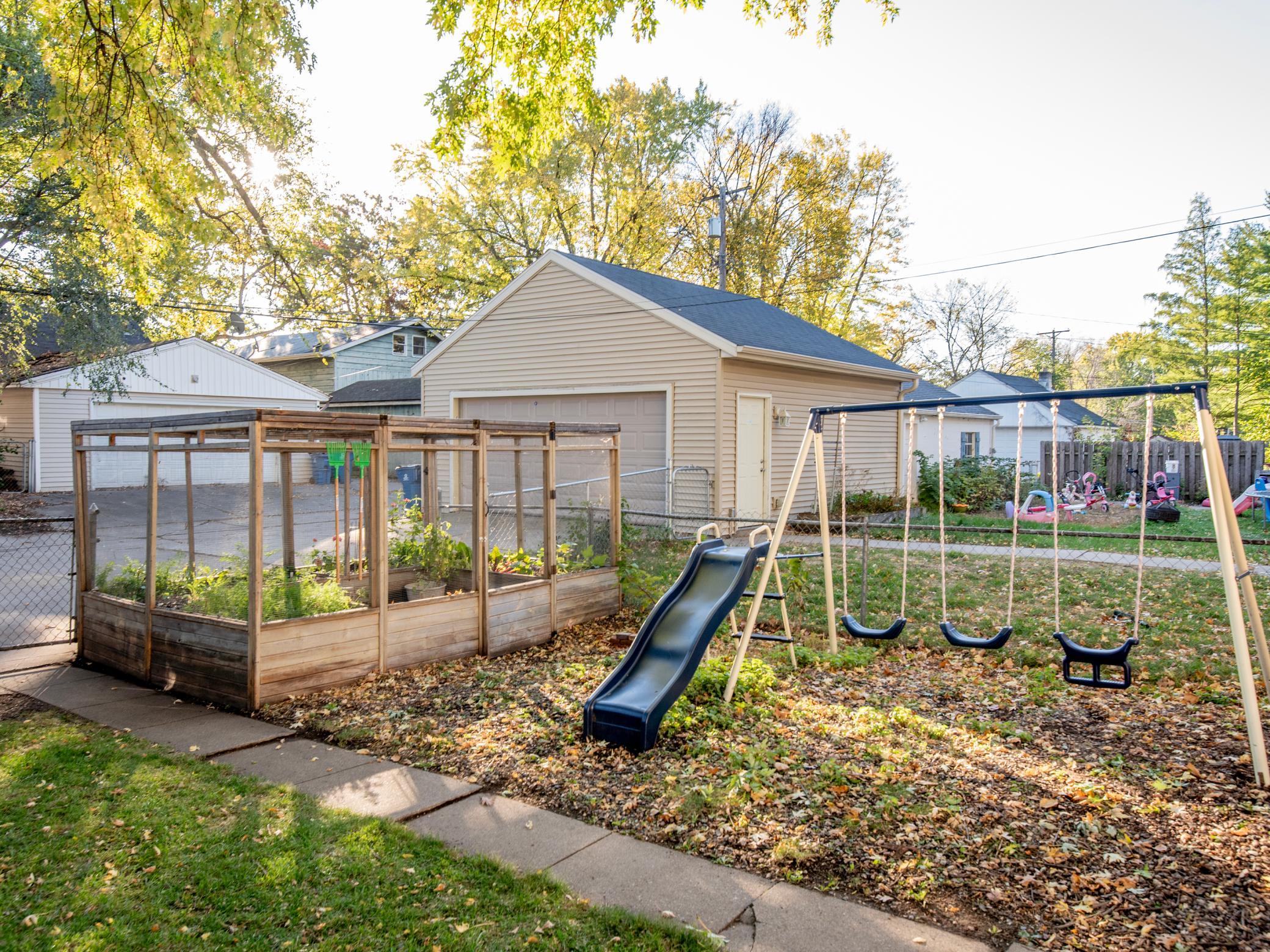 View of Residential at 3538 Grimes Avenue, Robbinsdale MN 55422, Robbinsdale (3 of 58) - Mike Wilen | Minnesota Team Real Estate
