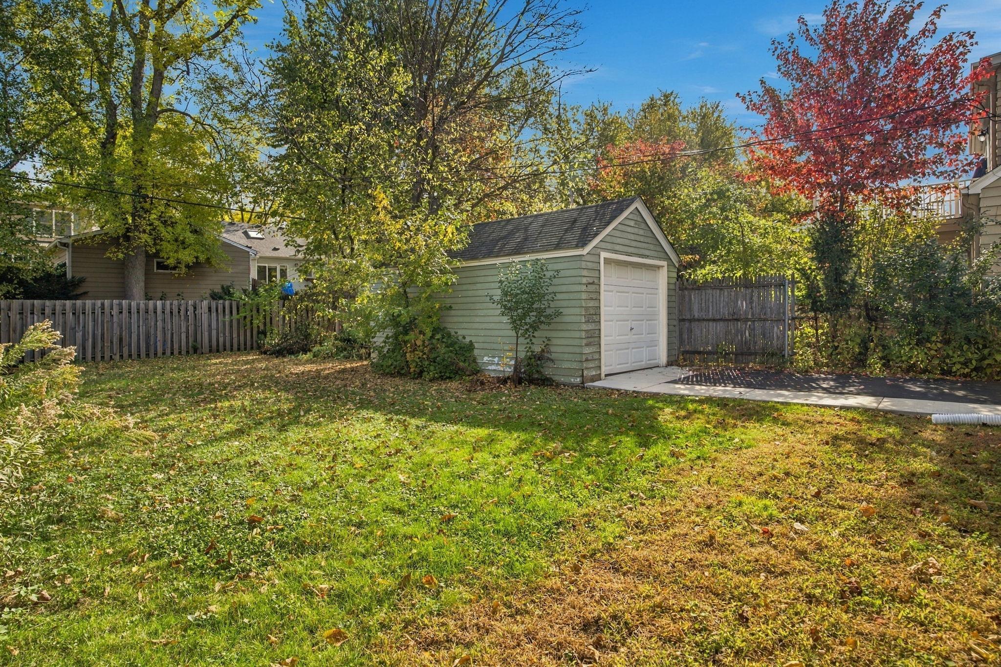 View of Residential at 3721 Joppa Avenue, Saint Louis Park MN 55416, Saint Louis Park (33 of 43) - Mike Wilen | Minnesota Team Real Estate