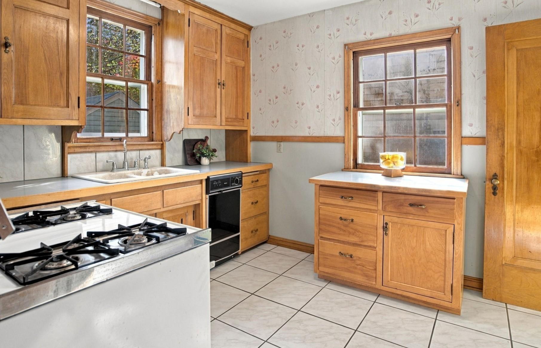 View of Residential at 3721 Joppa Avenue, Saint Louis Park MN 55416, Saint Louis Park (11 of 43) - Mike Wilen | Minnesota Team Real Estate