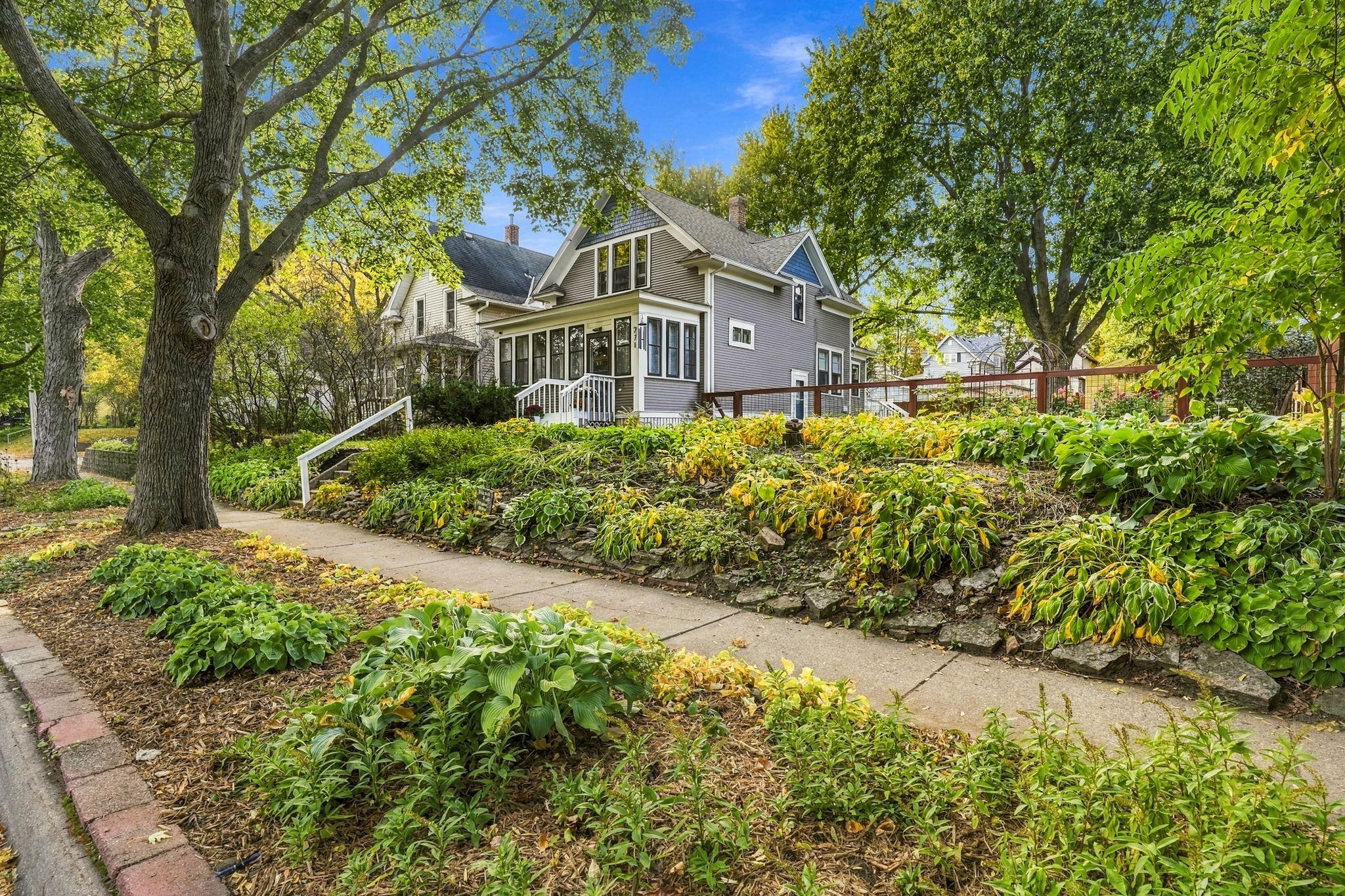 View of Residential at 771 Ottawa Avenue, Saint Paul MN 55107, Saint Paul (9 of 36) - Mike Wilen | Minnesota Team Real Estate