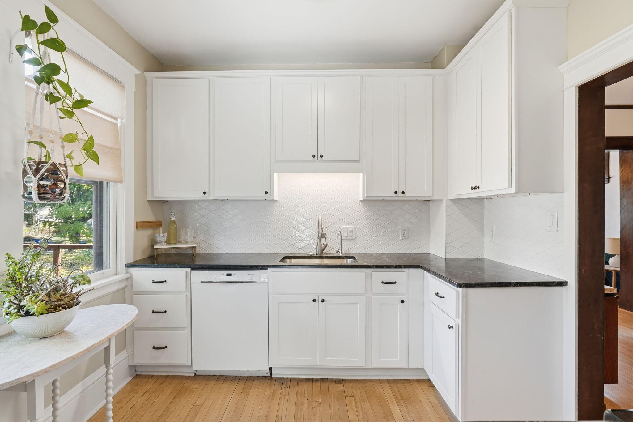 View of Residential at 771 Ottawa Avenue, Saint Paul MN 55107, Saint Paul (25 of 79) - Mike Wilen | Minnesota Team Real Estate
