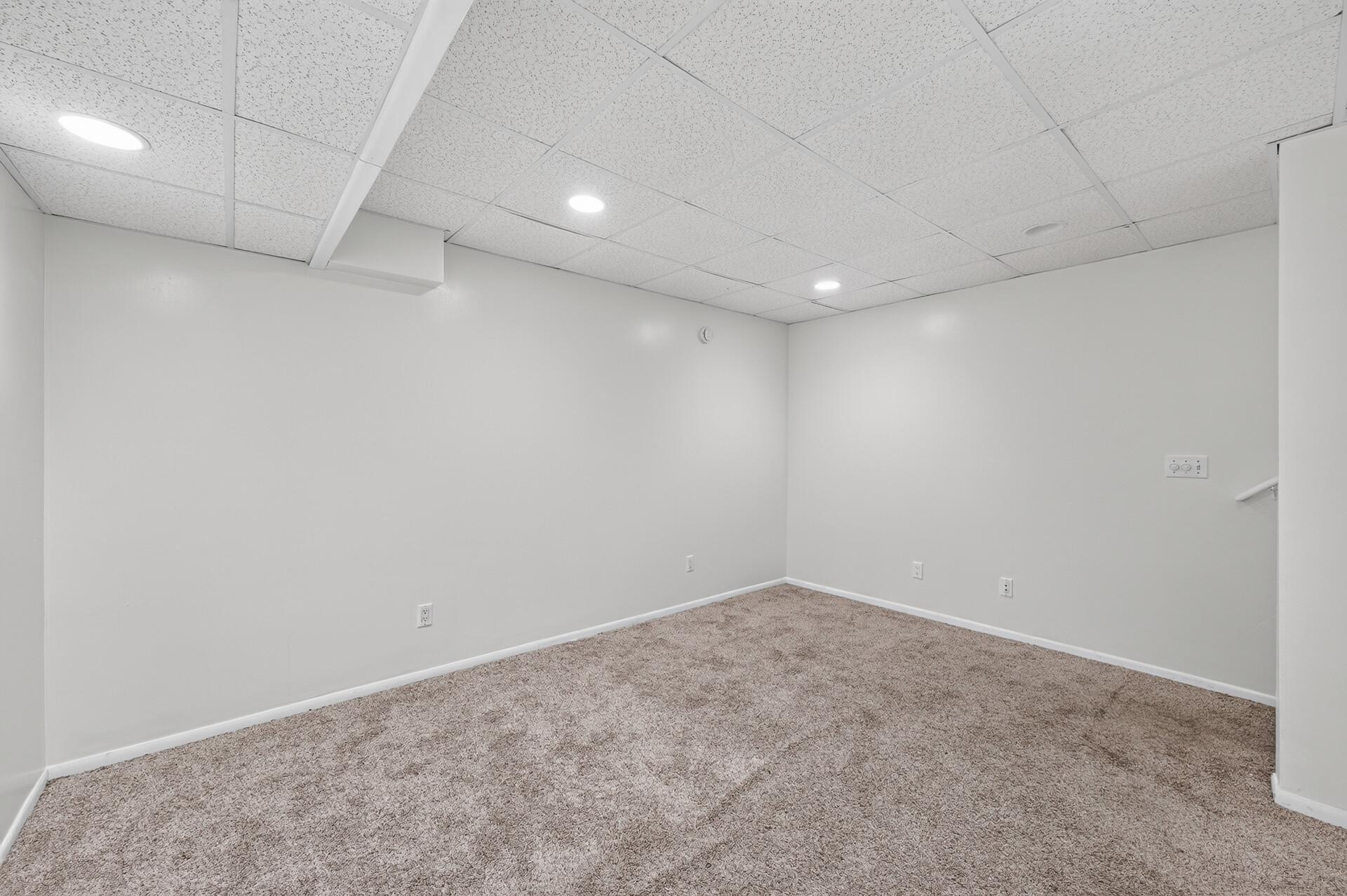 View of Residential at 2445 Elliot Avenue, Minneapolis MN 55404, Minneapolis (22 of 31) - Mike Wilen | Minnesota Team Real Estate