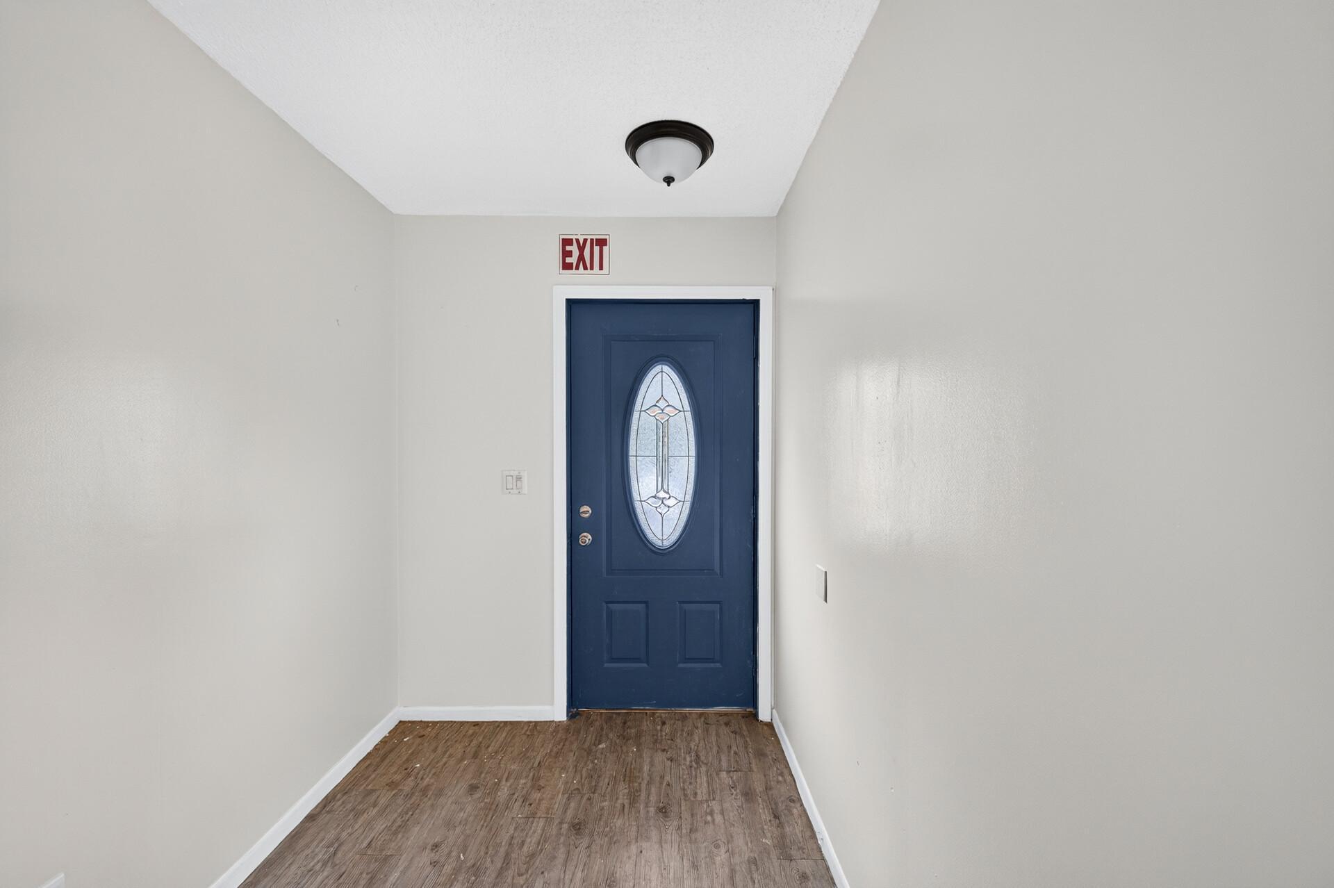 View of Residential at 2445 Elliot Avenue, Minneapolis MN 55404, Minneapolis (14 of 31) - Mike Wilen | Minnesota Team Real Estate