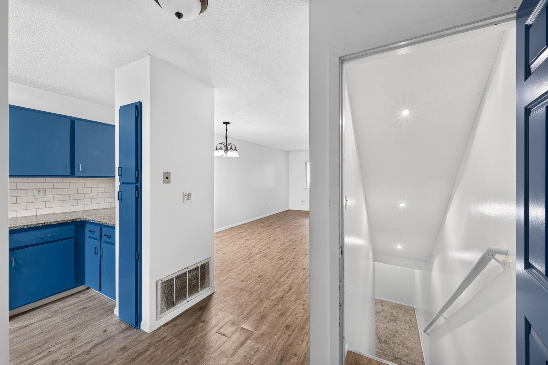 View of Residential at 2445 Elliot Avenue, Minneapolis MN 55404, Minneapolis (13 of 31) - Mike Wilen | Minnesota Team Real Estate
