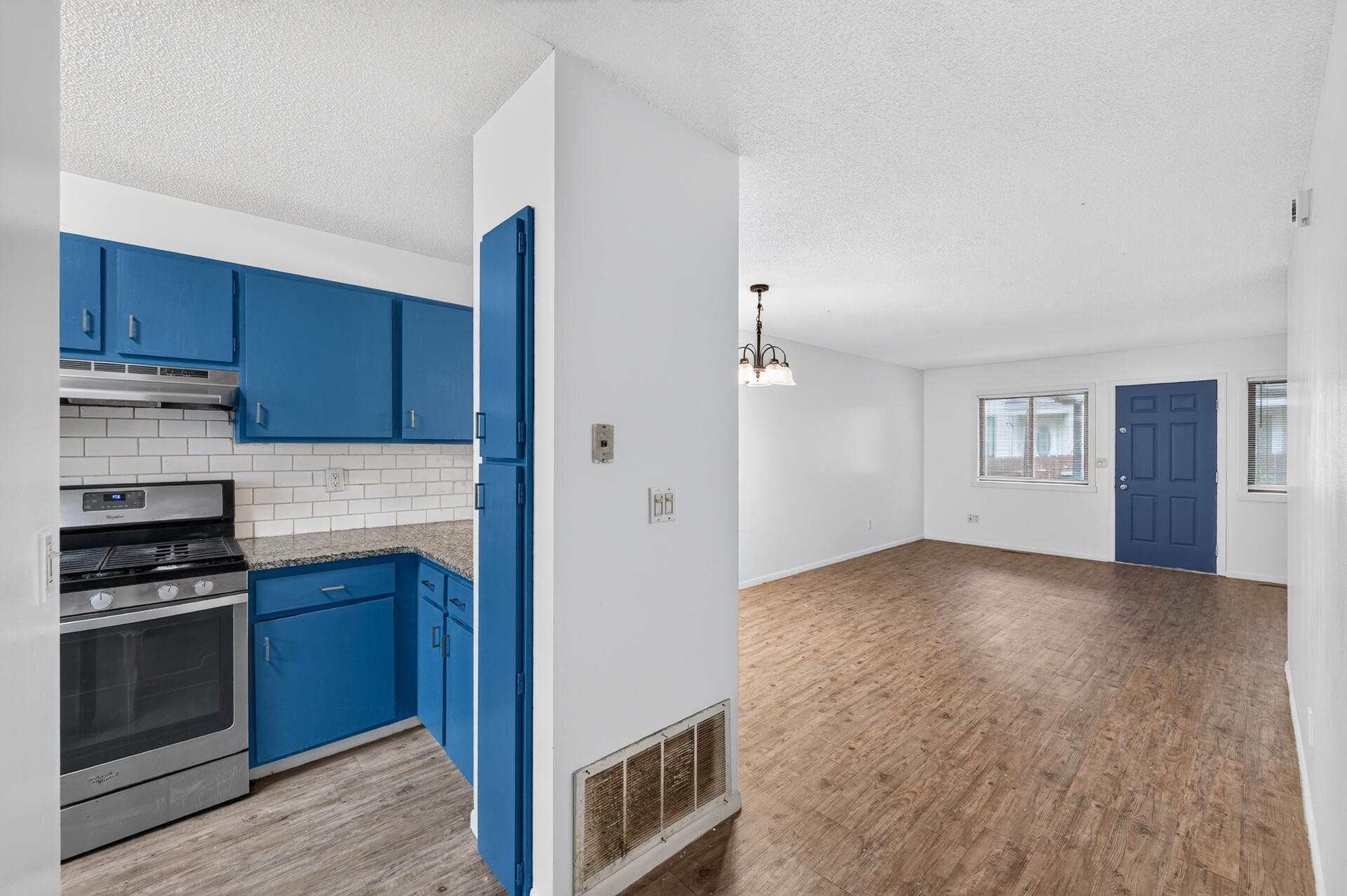 View of Residential at 2445 Elliot Avenue, Minneapolis MN 55404, Minneapolis (12 of 31) - Mike Wilen | Minnesota Team Real Estate