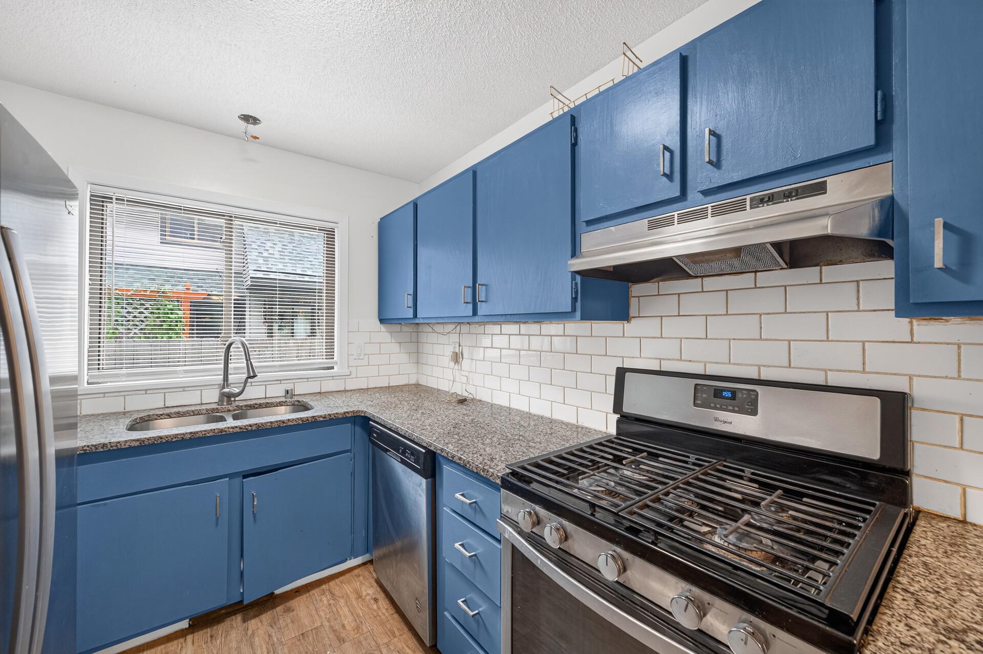 View of Residential at 2445 Elliot Avenue, Minneapolis MN 55404, Minneapolis (10 of 31) - Mike Wilen | Minnesota Team Real Estate