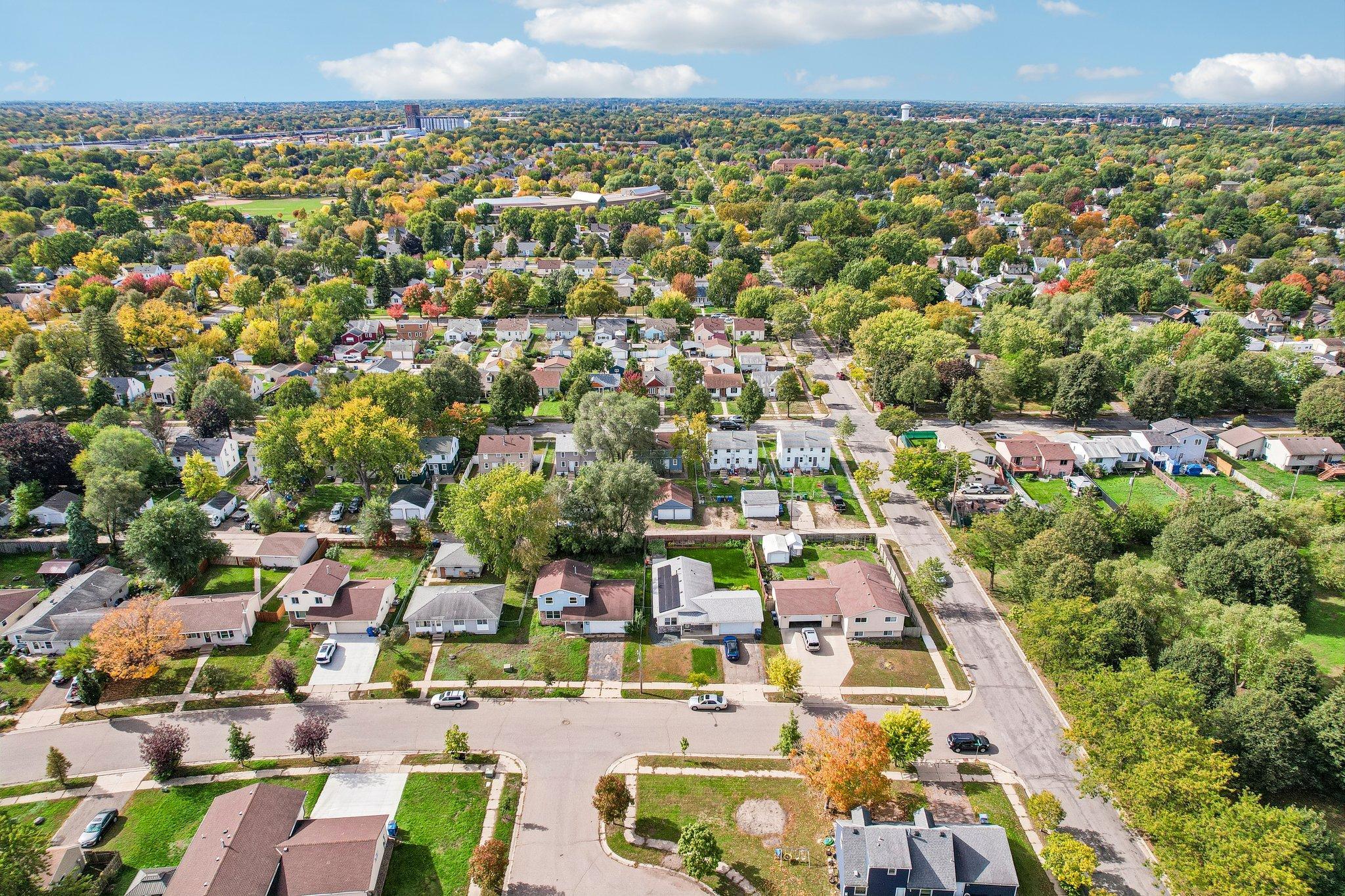 View of Residential Income at 5036 6th Street, Minneapolis MN 55430, Minneapolis (59 of 64) - Mike Wilen | Minnesota Team Real Estate