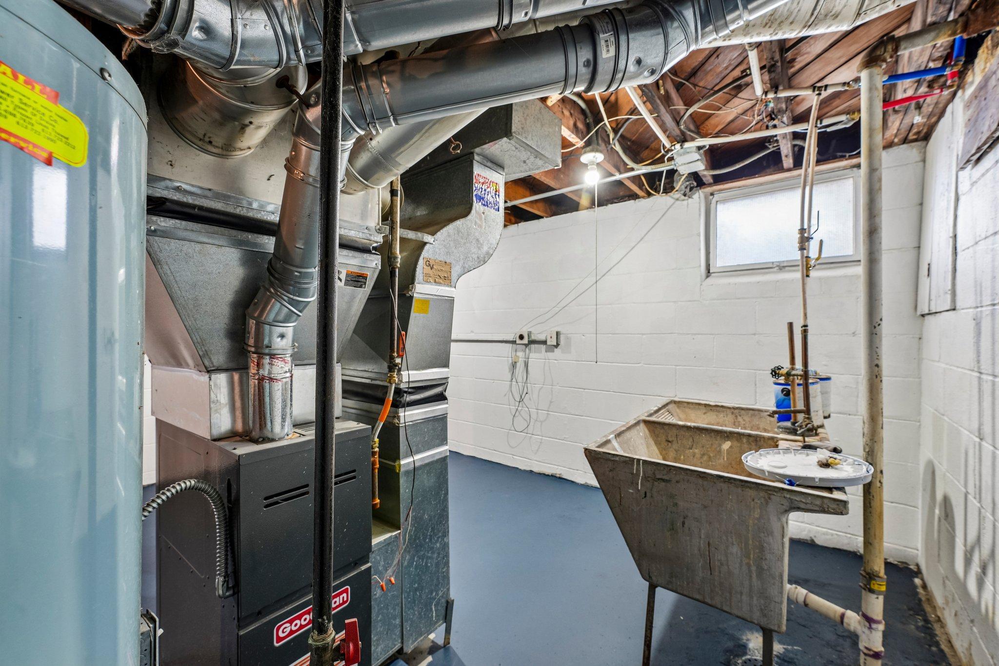 View of Residential Income at 5036 6th Street, Minneapolis MN 55430, Minneapolis (43 of 64) - Mike Wilen | Minnesota Team Real Estate
