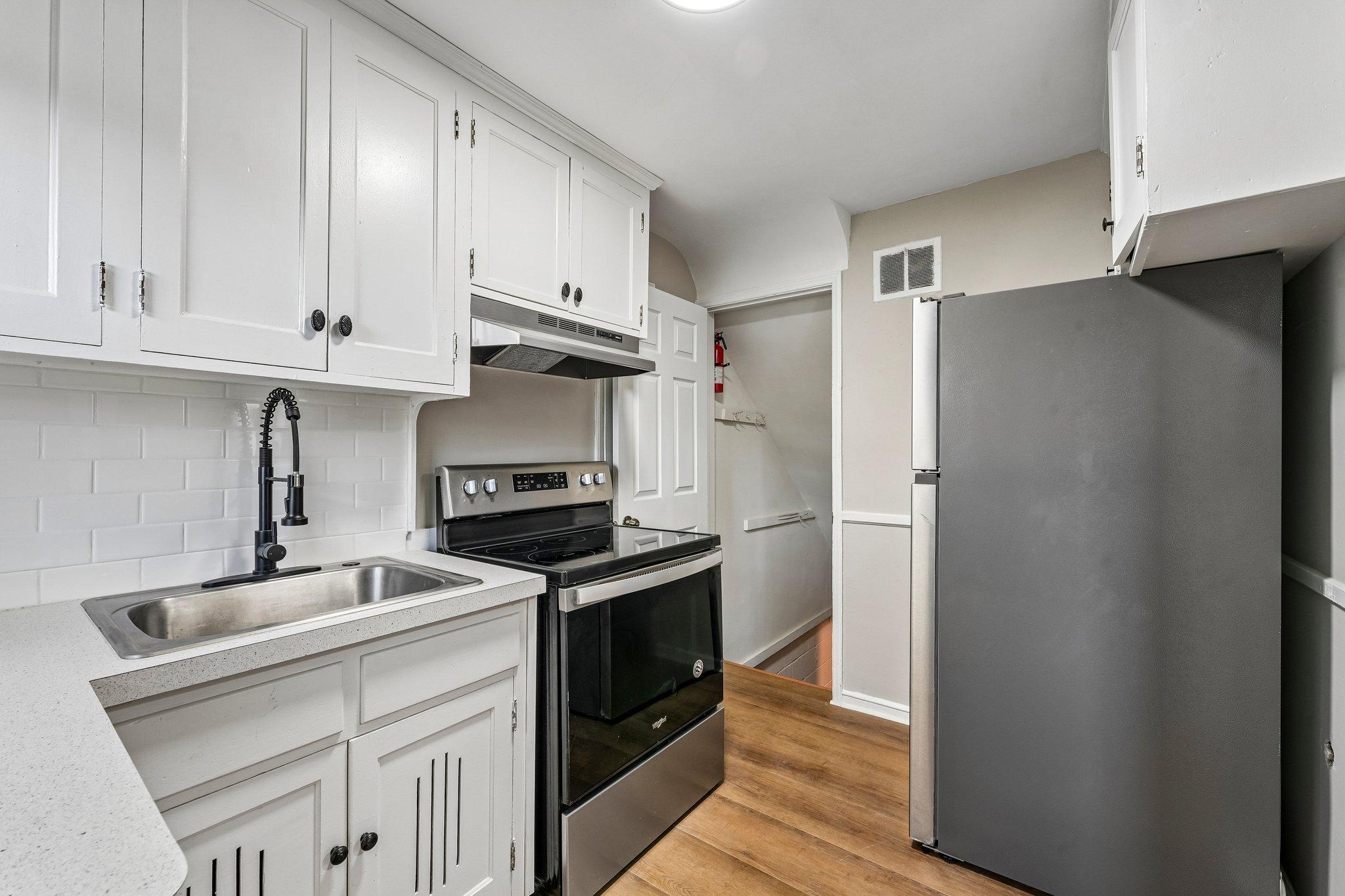 View of Residential Income at 5036 6th Street, Minneapolis MN 55430, Minneapolis (16 of 64) - Mike Wilen | Minnesota Team Real Estate