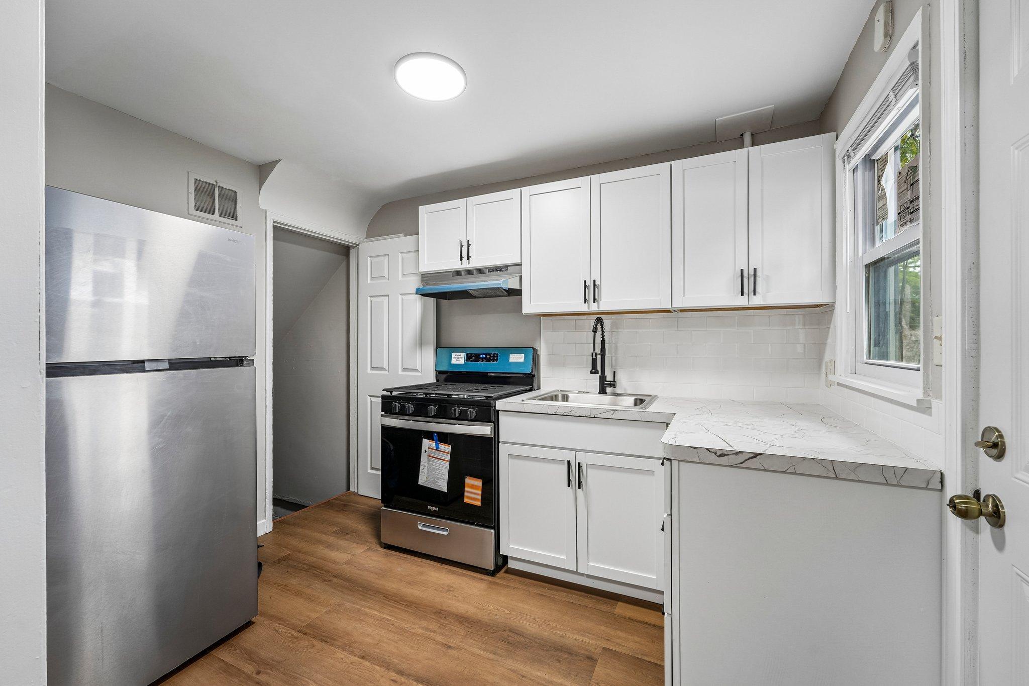 View of Residential Income at 5036 6th Street, Minneapolis MN 55430, Minneapolis (14 of 64) - Mike Wilen | Minnesota Team Real Estate