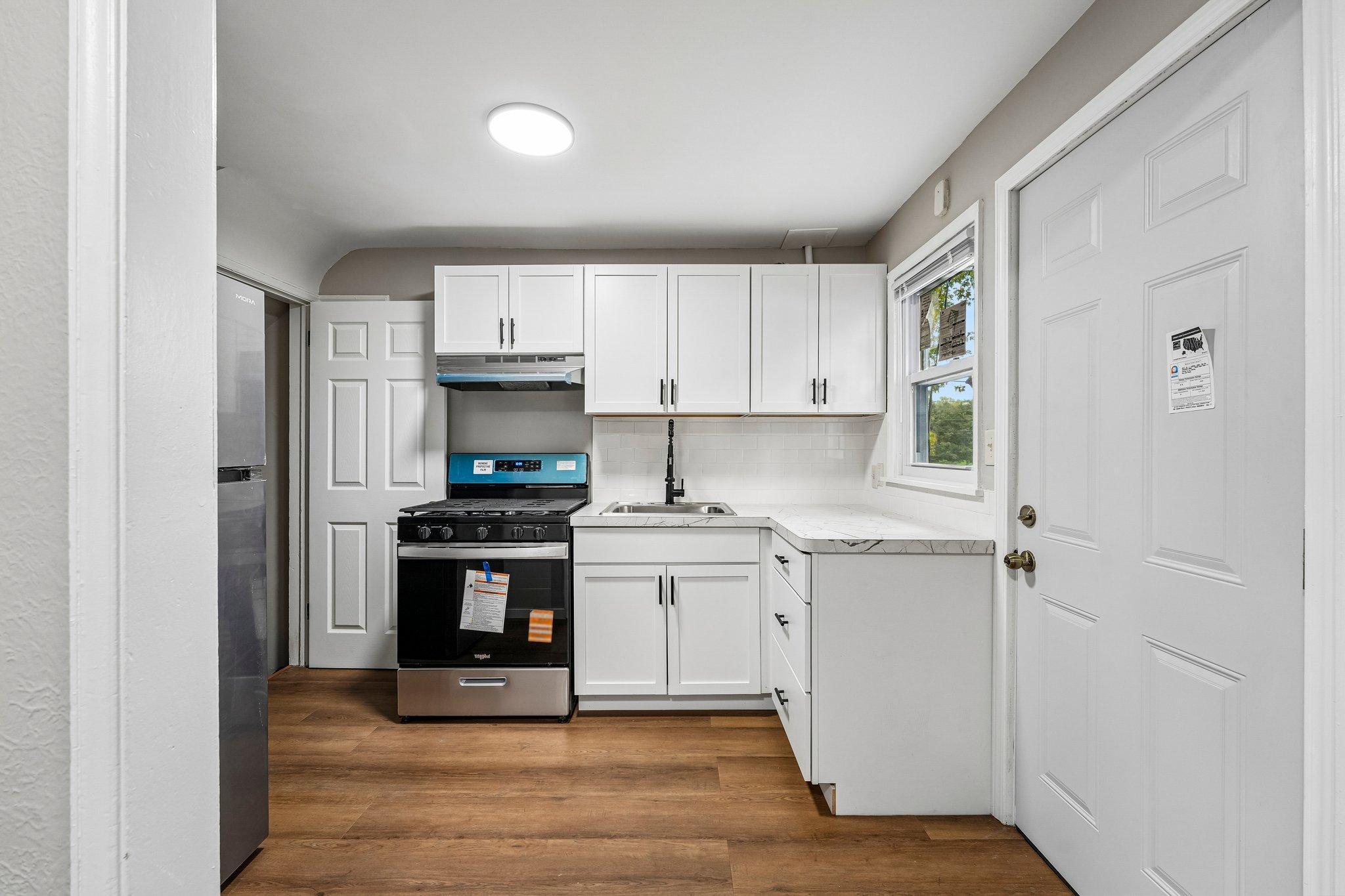 View of Residential Income at 5036 6th Street, Minneapolis MN 55430, Minneapolis (13 of 64) - Mike Wilen | Minnesota Team Real Estate