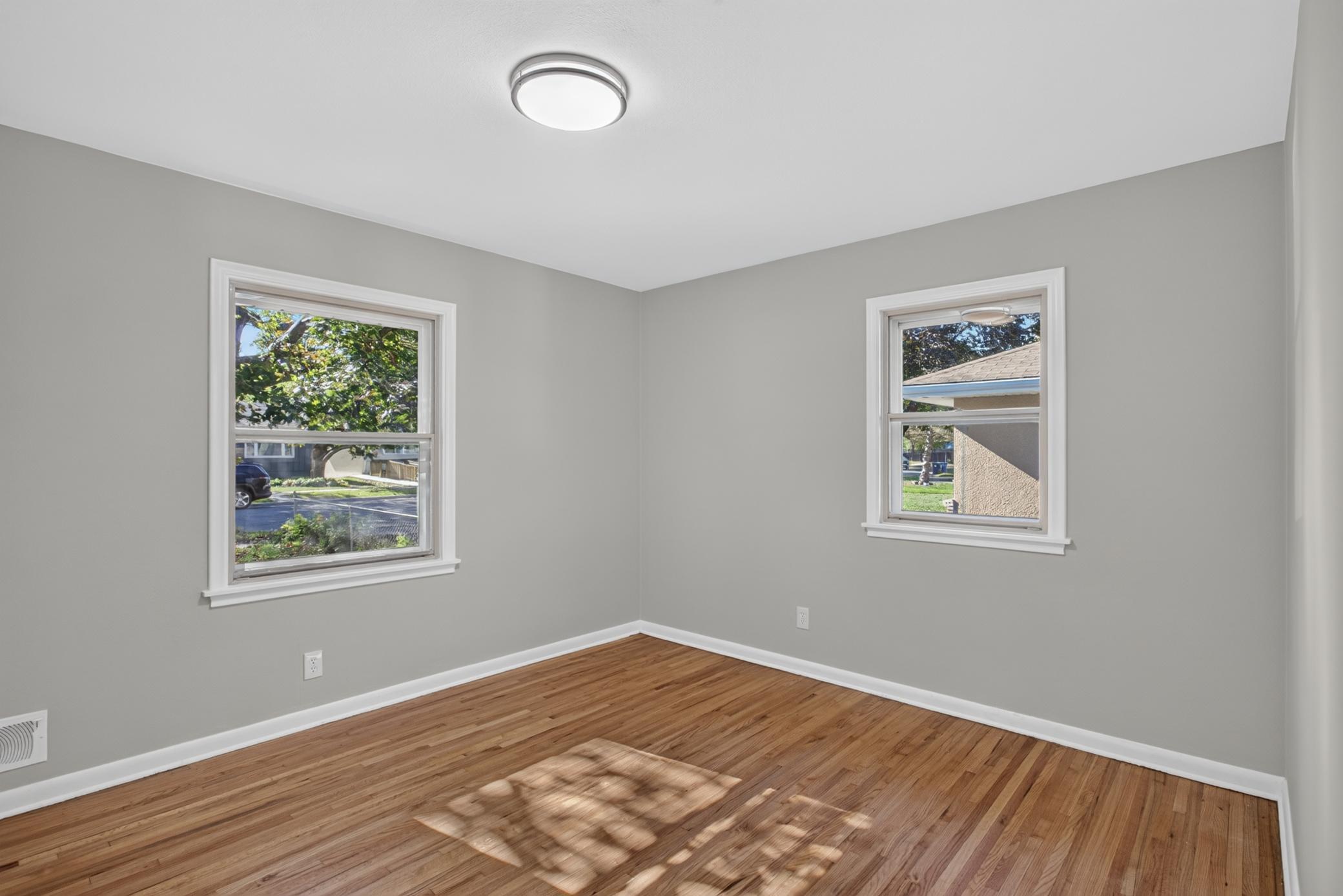 View of Residential at 1031 Bayard Avenue, Saint Paul MN 55102, Saint Paul (15 of 32) - Mike Wilen | Minnesota Team Real Estate