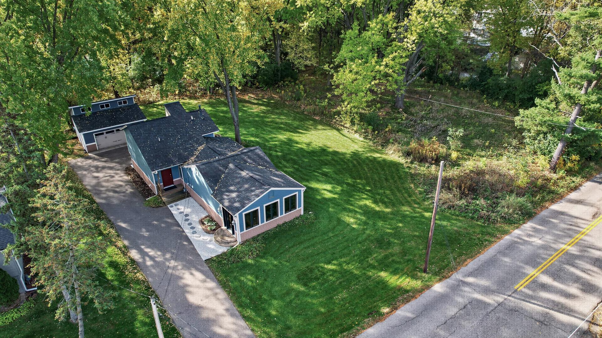 View of Residential at 2064 Stillwater Street, White Bear Lake MN 55110, White Bear Lake (55 of 76) - Mike Wilen | Minnesota Team Real Estate