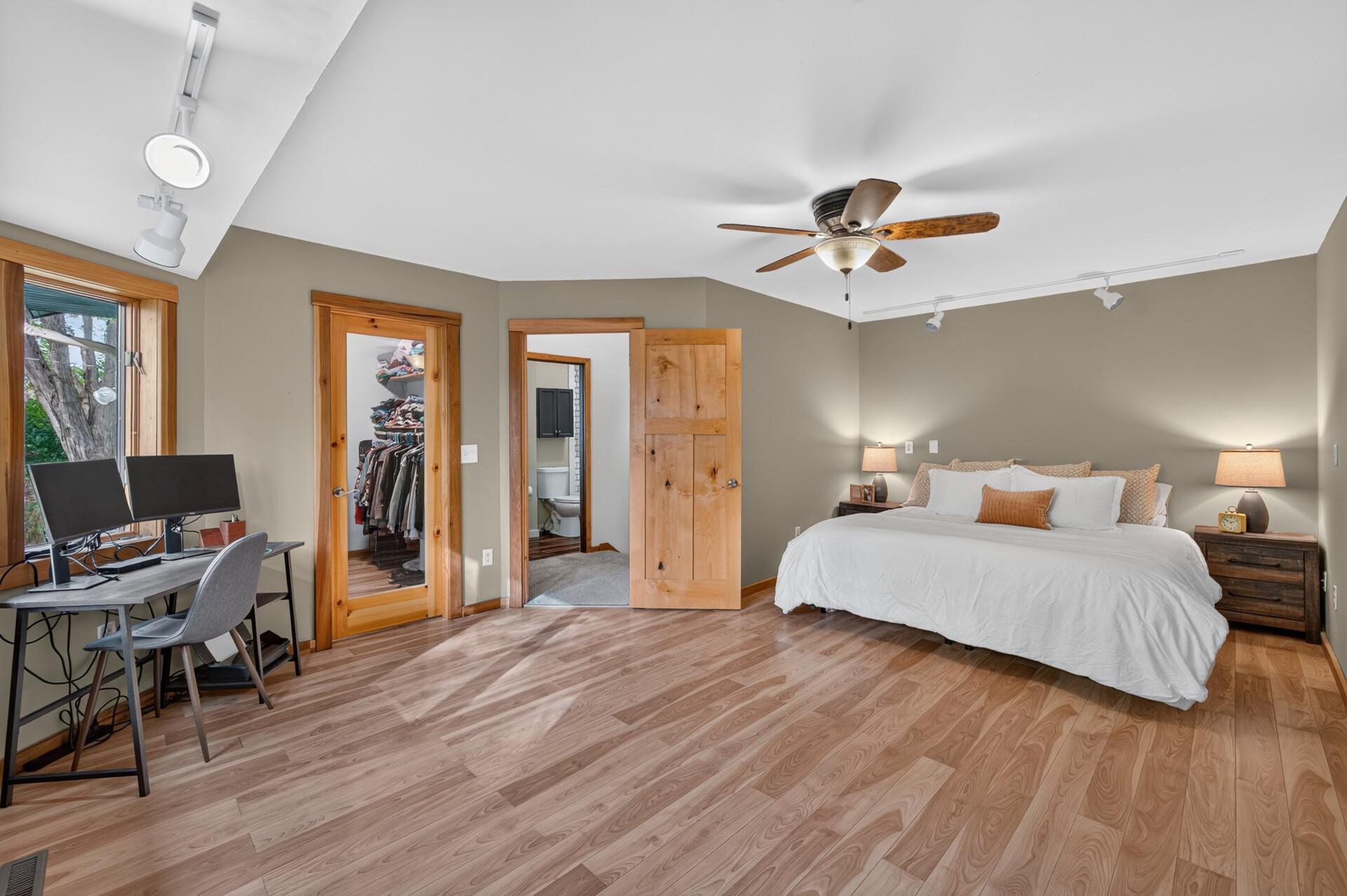 View of Residential at 2064 Stillwater Street, White Bear Lake MN 55110, White Bear Lake (33 of 76) - Mike Wilen | Minnesota Team Real Estate