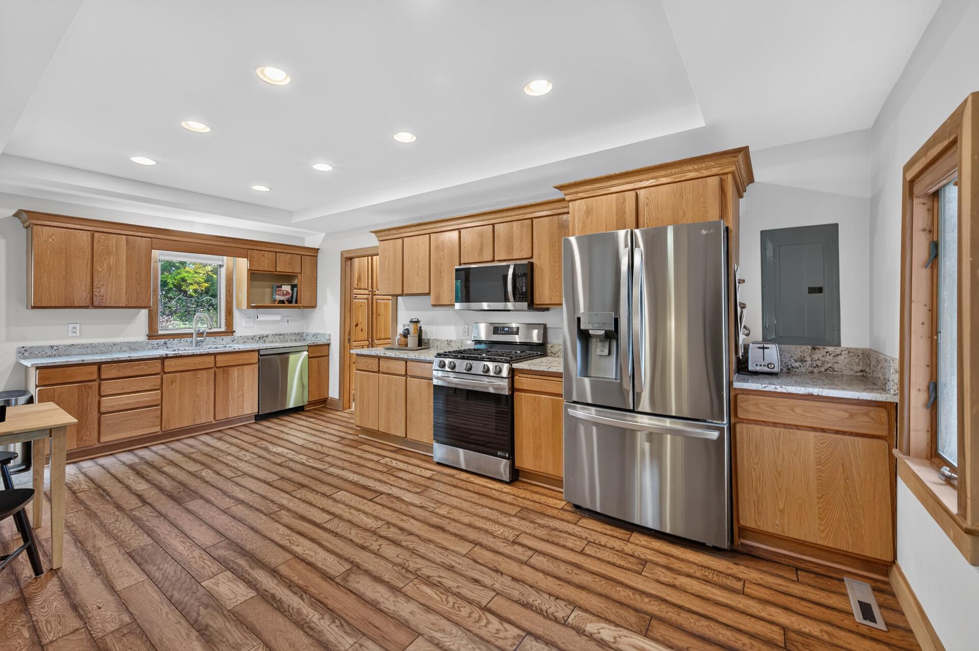 View of Residential at 2064 Stillwater Street, White Bear Lake MN 55110, White Bear Lake (28 of 76) - Mike Wilen | Minnesota Team Real Estate