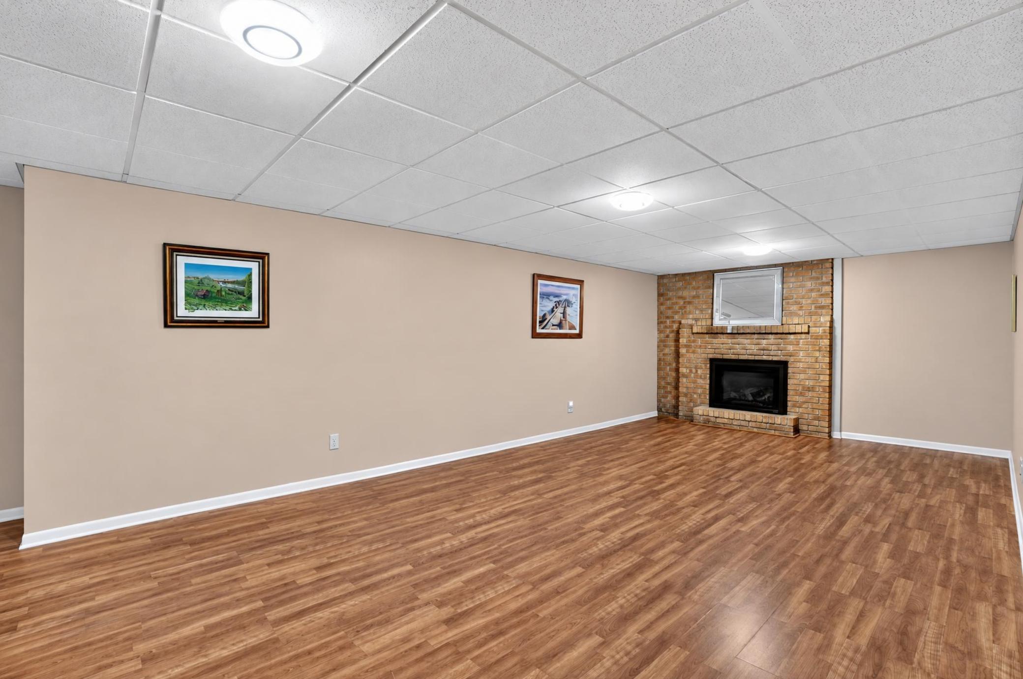 View of Residential at 5615 Dale Avenue, Edina MN 55436, Edina (32 of 46) - Mike Wilen | Minnesota Team Real Estate