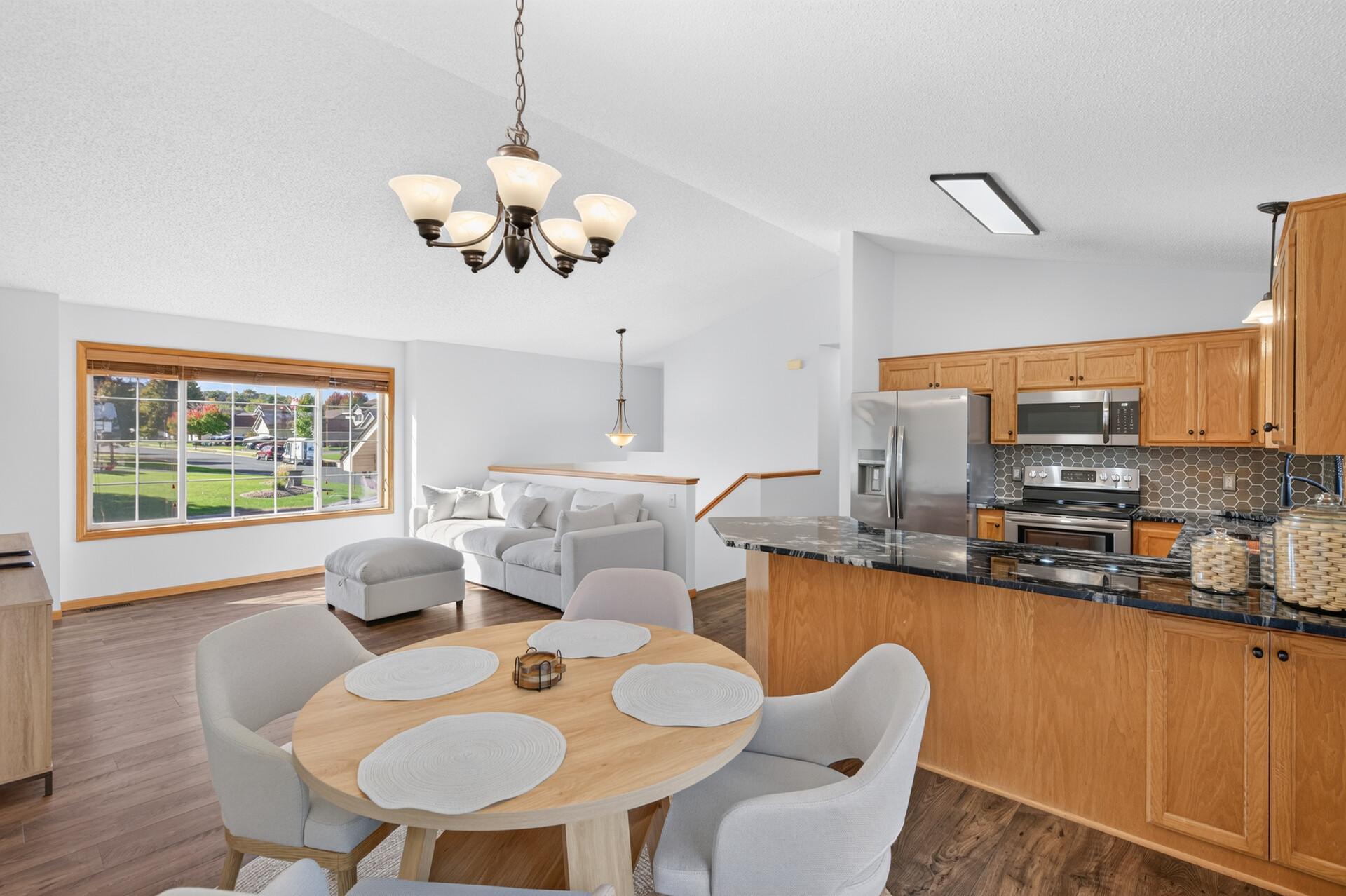 View of Residential at 911 Cobblestone Lane, Belle Plaine MN 56011, Belle Plaine (17 of 53) - Mike Wilen | Minnesota Team Real Estate