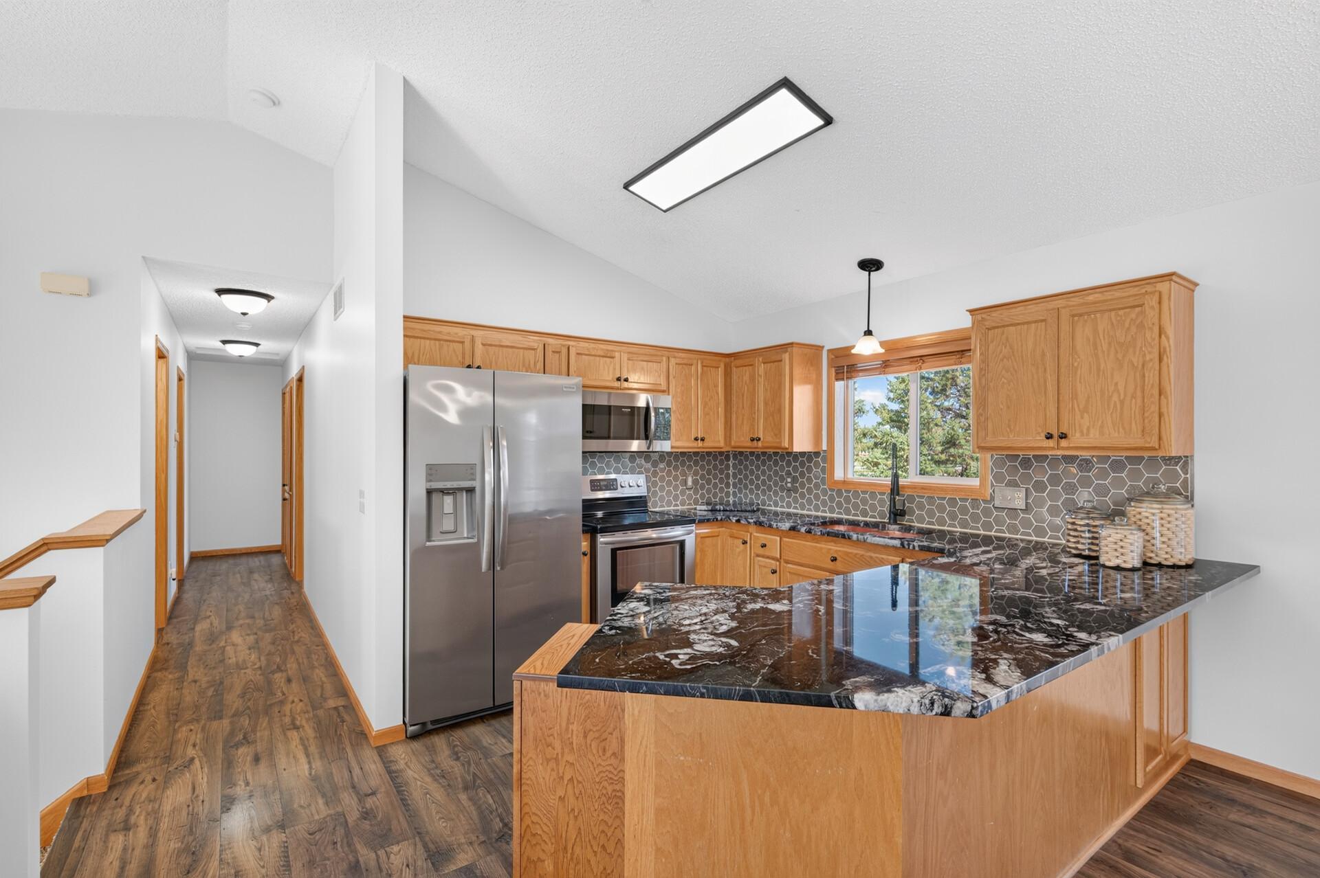 View of Residential at 911 Cobblestone Lane, Belle Plaine MN 56011, Belle Plaine (19 of 53) - Mike Wilen | Minnesota Team Real Estate