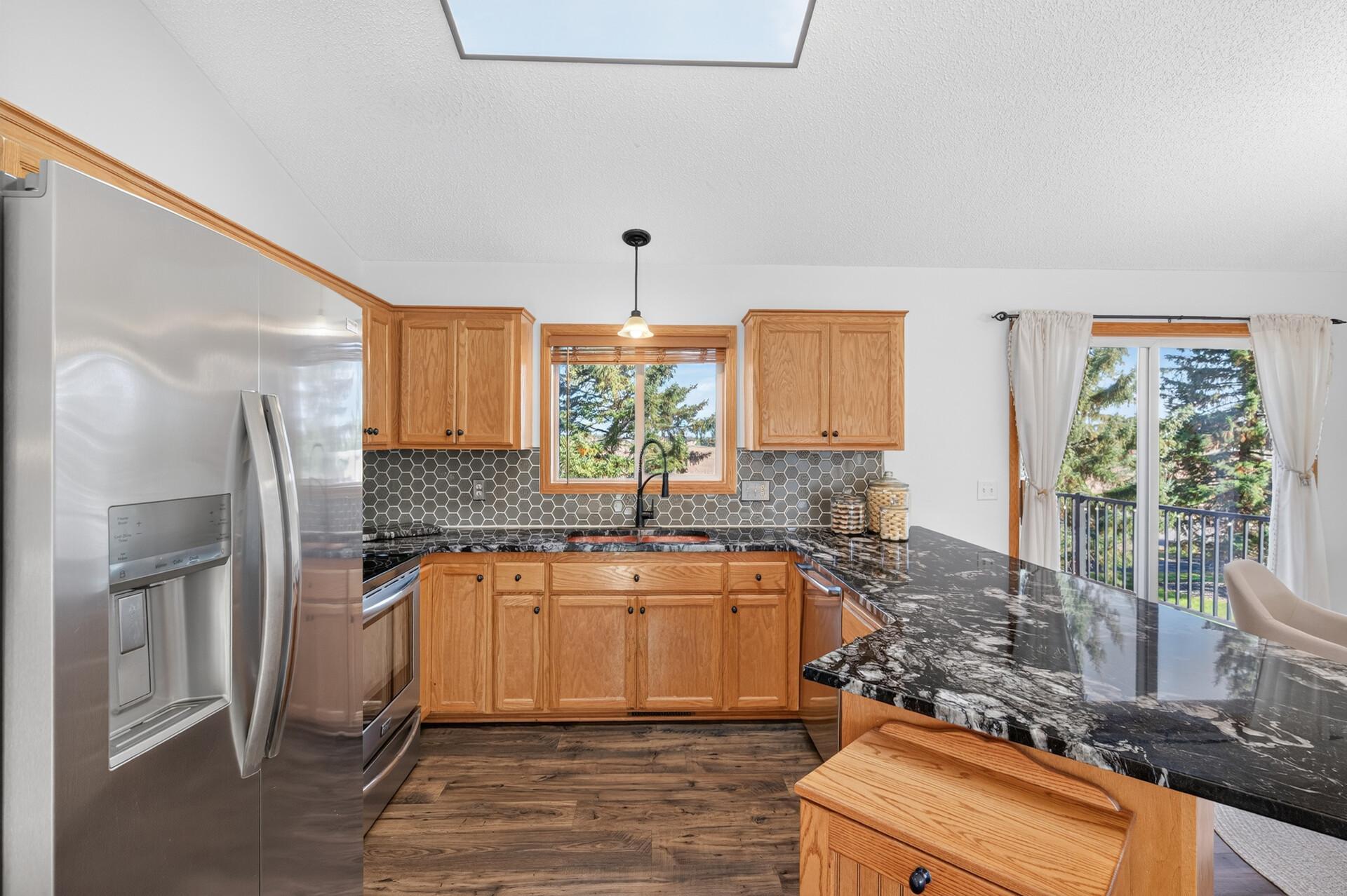View of Residential at 911 Cobblestone Lane, Belle Plaine MN 56011, Belle Plaine (20 of 53) - Mike Wilen | Minnesota Team Real Estate