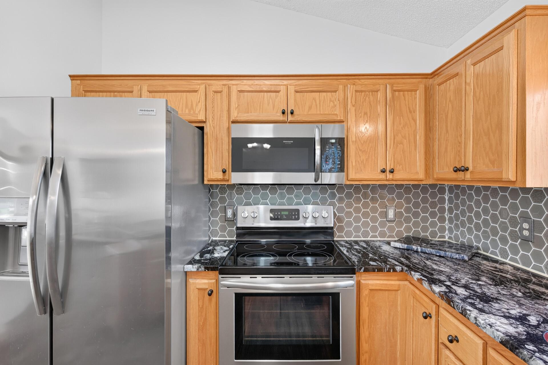 View of Residential at 911 Cobblestone Lane, Belle Plaine MN 56011, Belle Plaine (22 of 53) - Mike Wilen | Minnesota Team Real Estate