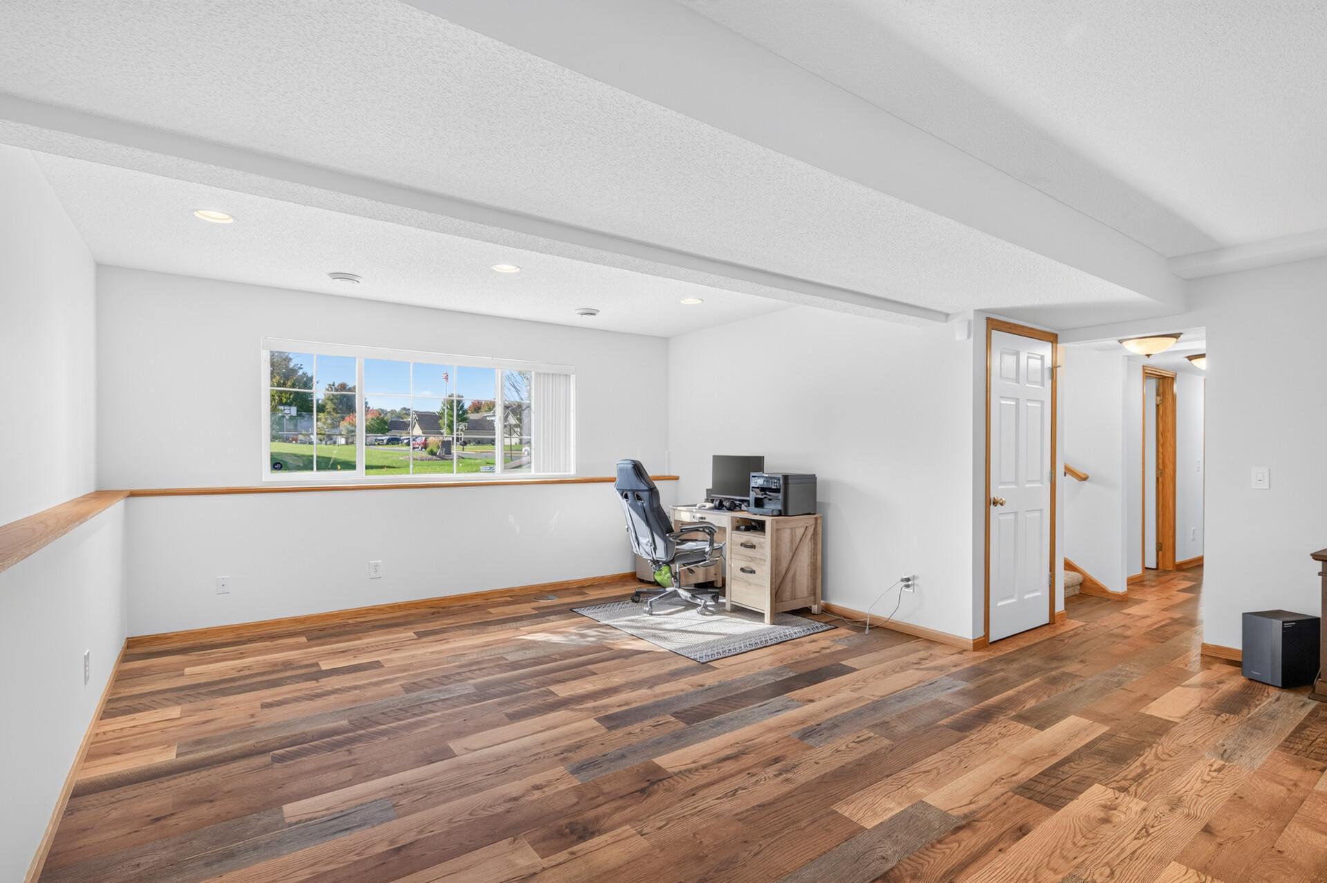 View of Residential at 911 Cobblestone Lane, Belle Plaine MN 56011, Belle Plaine (35 of 53) - Mike Wilen | Minnesota Team Real Estate