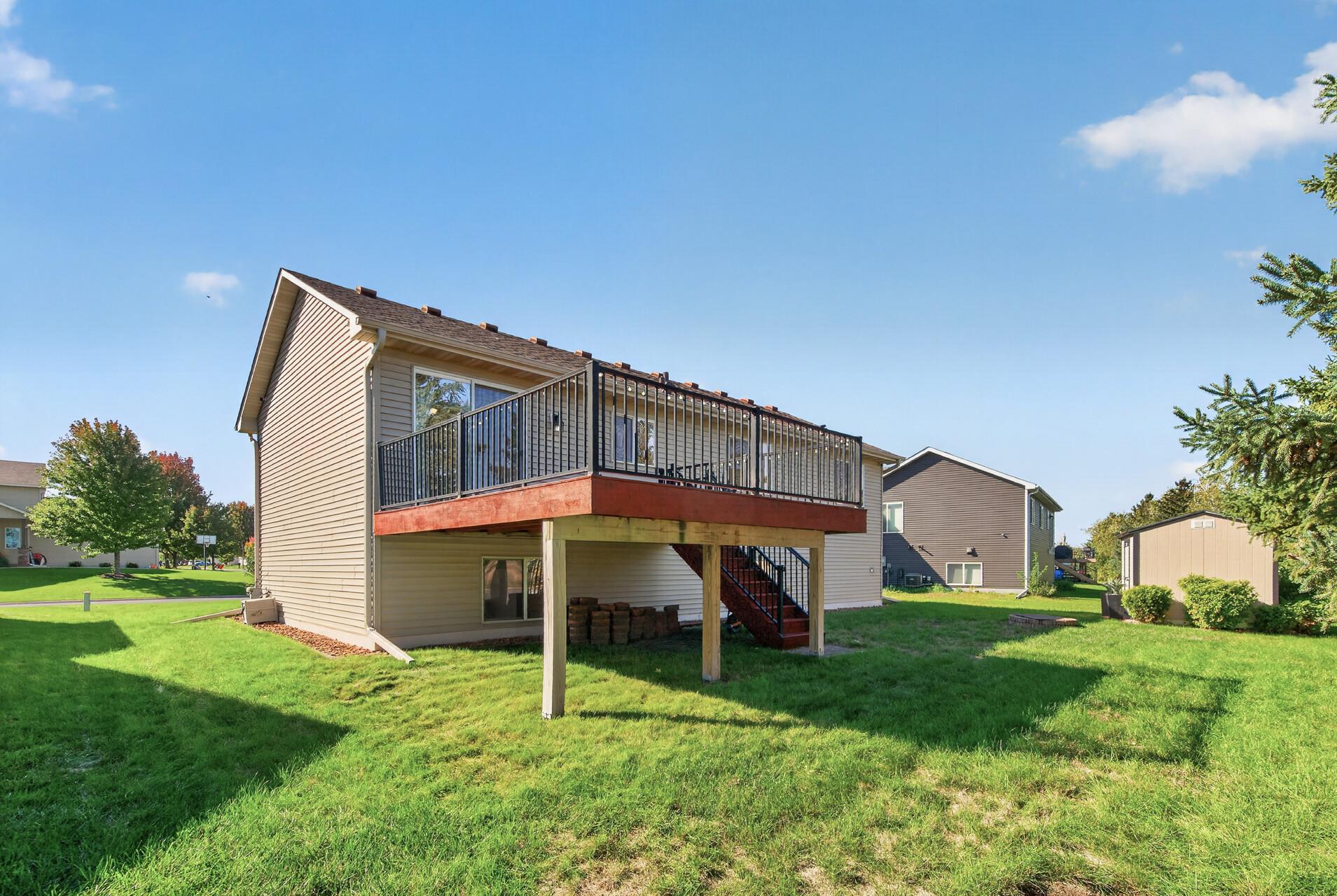 View of Residential at 911 Cobblestone Lane, Belle Plaine MN 56011, Belle Plaine (42 of 53) - Mike Wilen | Minnesota Team Real Estate