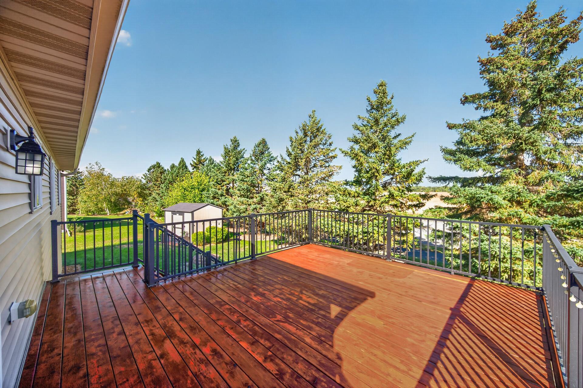 View of Residential at 911 Cobblestone Lane, Belle Plaine MN 56011, Belle Plaine (46 of 53) - Mike Wilen | Minnesota Team Real Estate