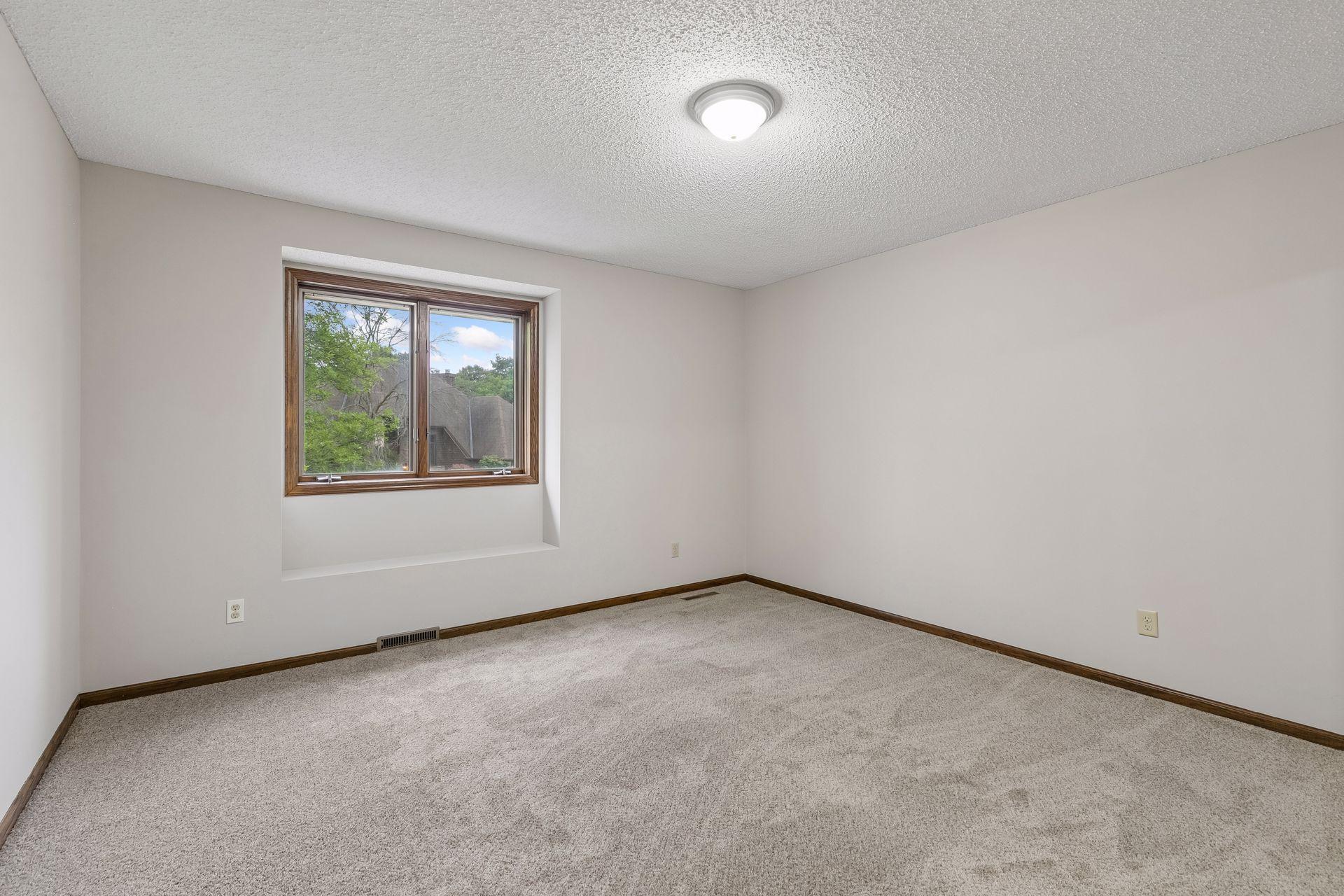 View of Residential at 12708 Diamond Drive, Burnsville MN 55337, Burnsville (39 of 68) - Mike Wilen | Minnesota Team Real Estate