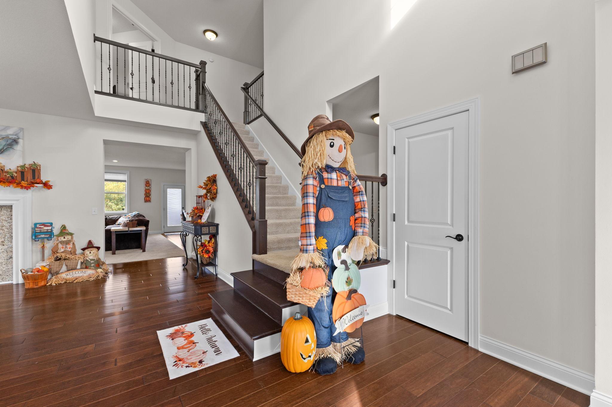View of Residential at 1540 Deephaven Drive, Woodbury MN 55129, Woodbury (26 of 55) - Mike Wilen | Minnesota Team Real Estate