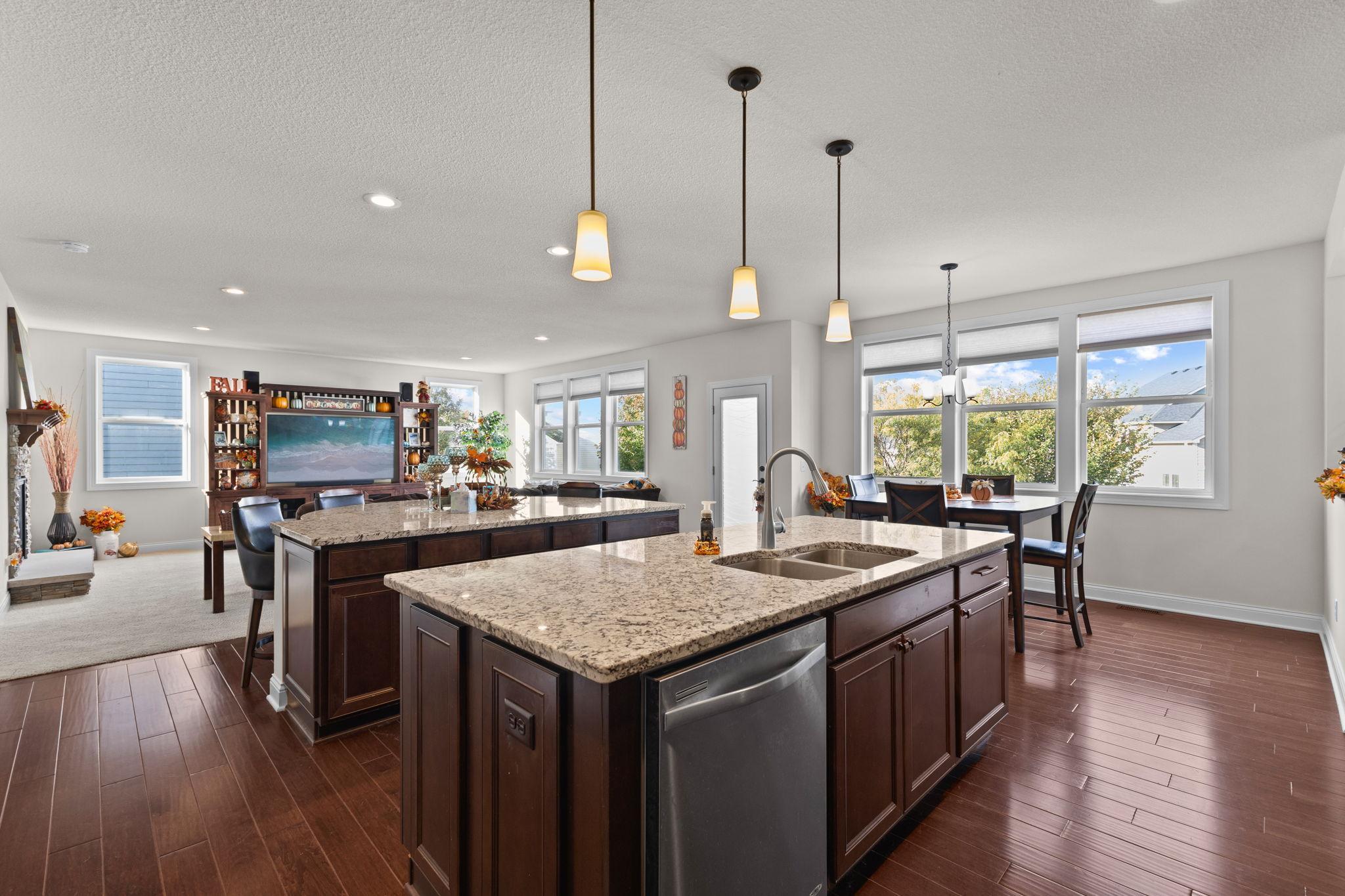 View of Residential at 1540 Deephaven Drive, Woodbury MN 55129, Woodbury (21 of 55) - Mike Wilen | Minnesota Team Real Estate
