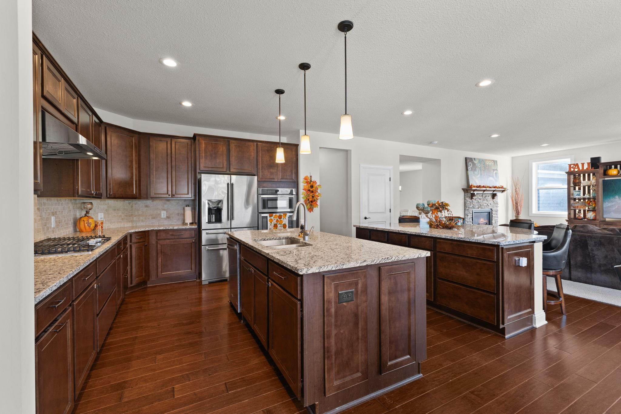 View of Residential at 1540 Deephaven Drive, Woodbury MN 55129, Woodbury (20 of 55) - Mike Wilen | Minnesota Team Real Estate