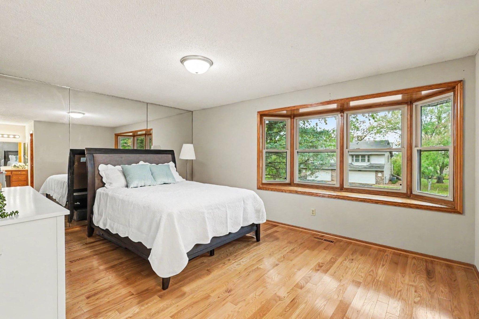 View of Residential at 6610 Falstaff Road, Woodbury MN 55125, Woodbury (9 of 23) - Mike Wilen | Minnesota Team Real Estate