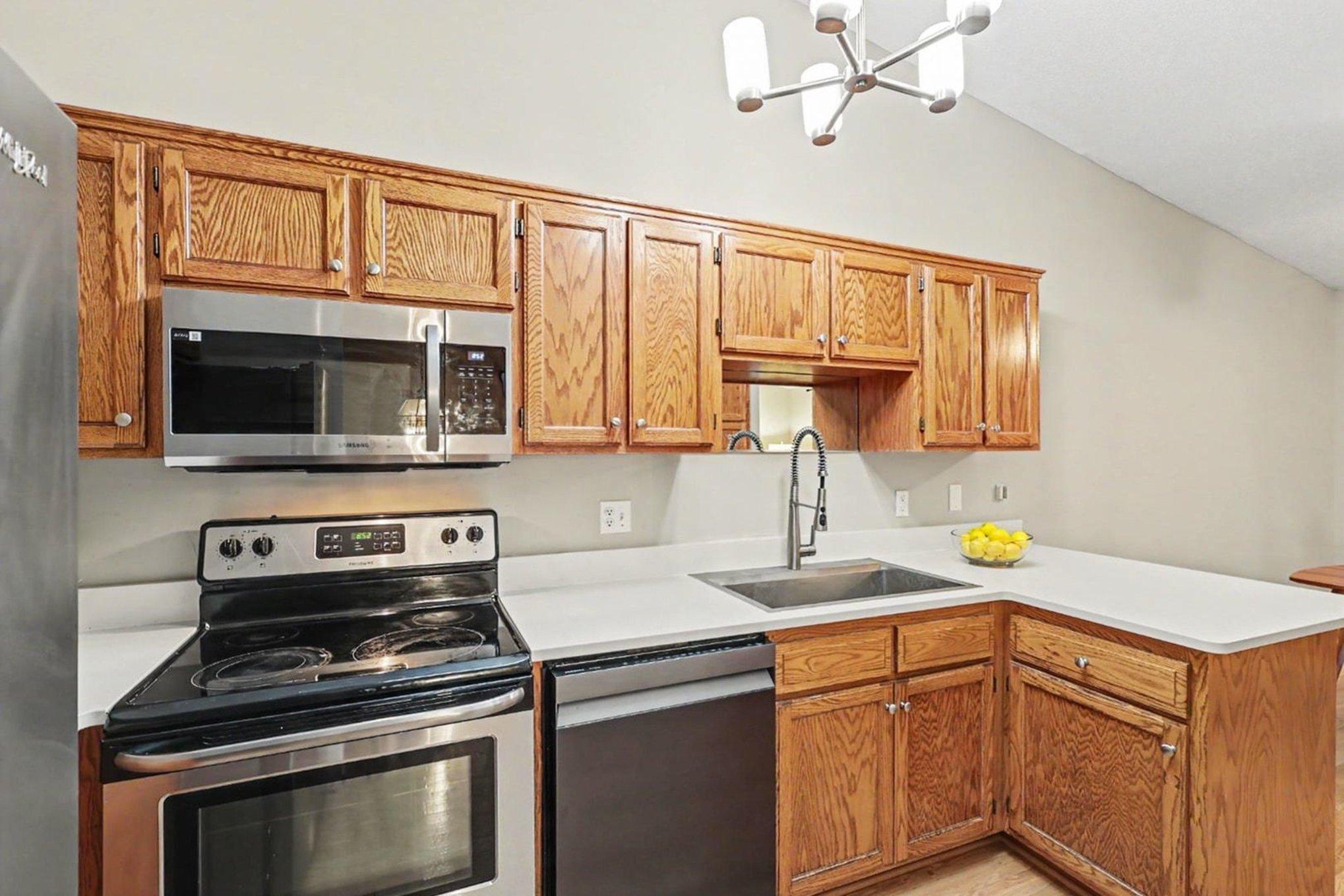 View of Residential at 6610 Falstaff Road, Woodbury MN 55125, Woodbury (7 of 23) - Mike Wilen | Minnesota Team Real Estate