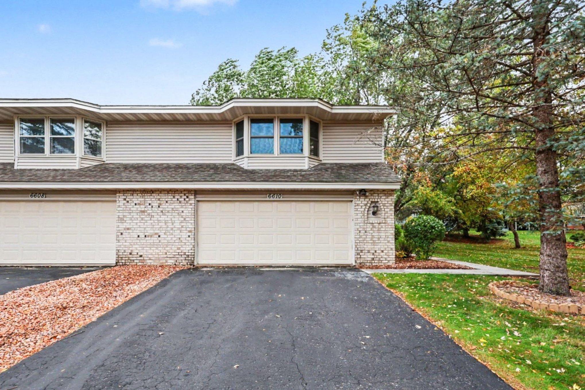 View of Twin Home at 6610 Falstaff Road, Woodbury - Mike Wilen | Minnesota Team Real Estate