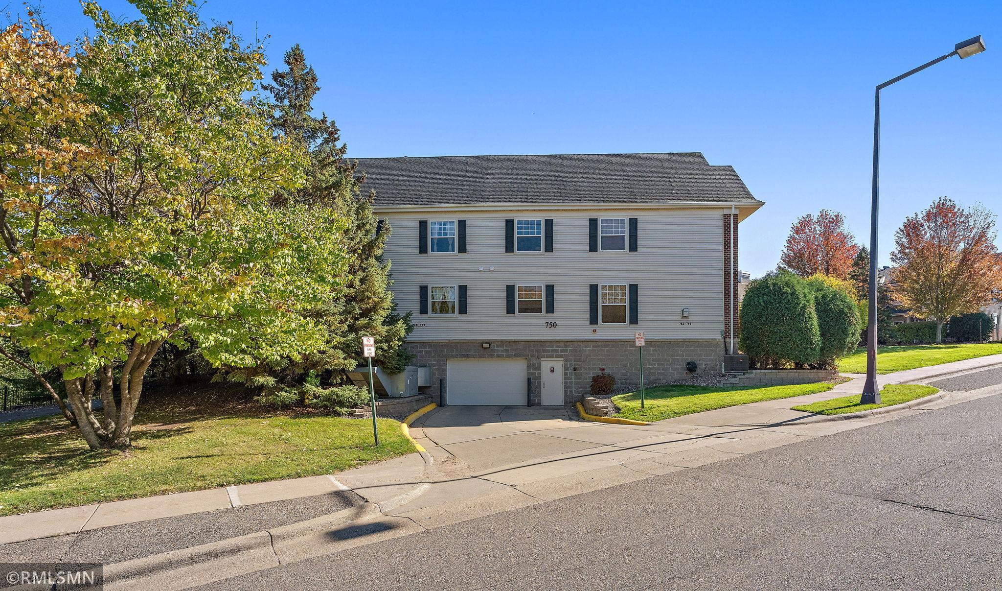 View of Residential at 772 Wisconsin Avenue, Golden Valley MN 55427, Golden Valley (33 of 35) - Mike Wilen | Minnesota Team Real Estate