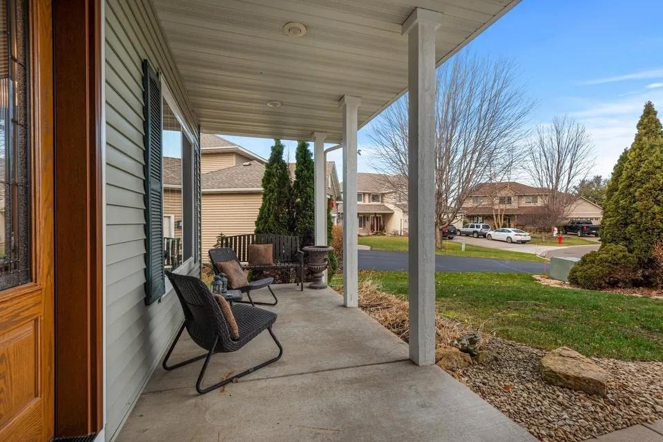 View of Residential at 10948 Eagle View Circle, Woodbury MN 55129, Woodbury (33 of 34) - Mike Wilen | Minnesota Team Real Estate