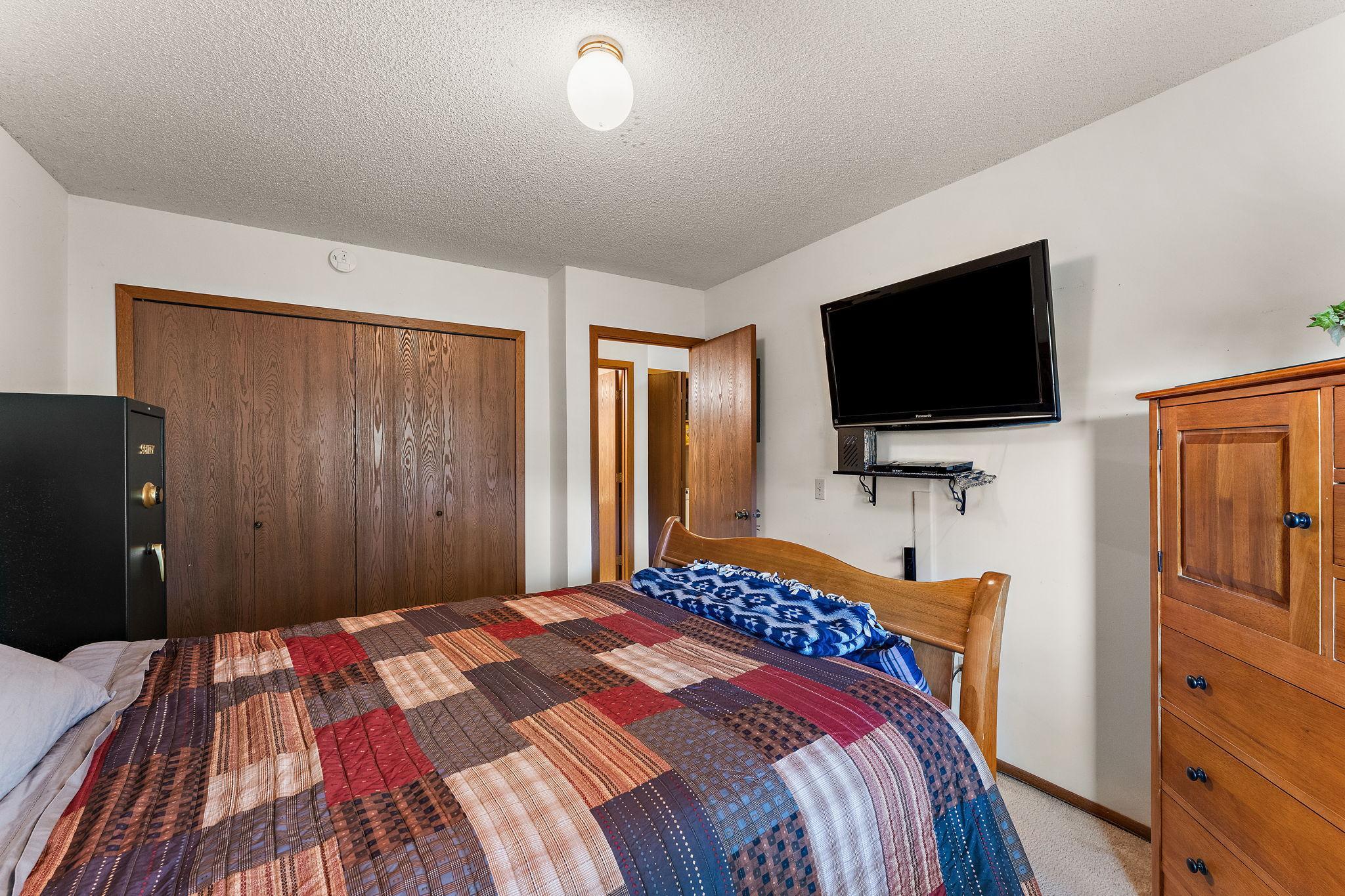 View of Residential at 14835 Endicott Way #117, Apple Valley MN 55124, Apple Valley (16 of 24) - Mike Wilen | Minnesota Team Real Estate